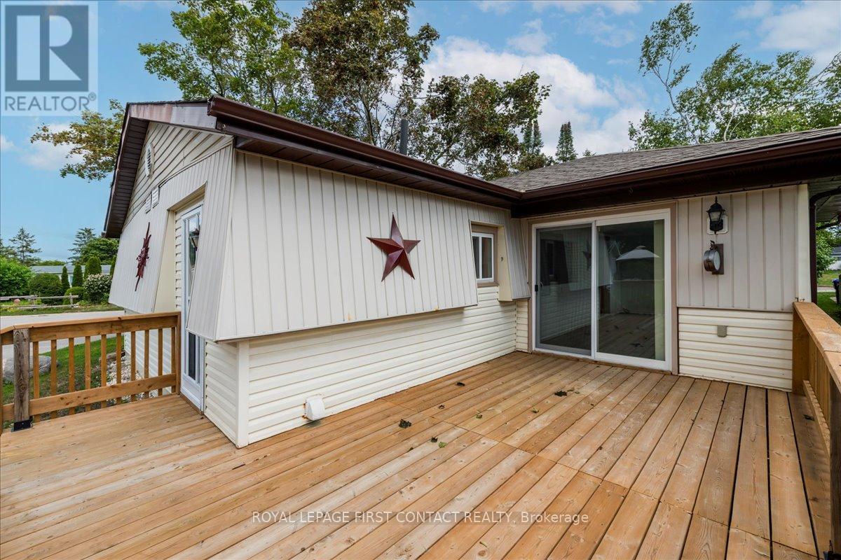 












25 HAWTHORNE DRIVE

,
Innisfil,




Ontario
L9S1P1

