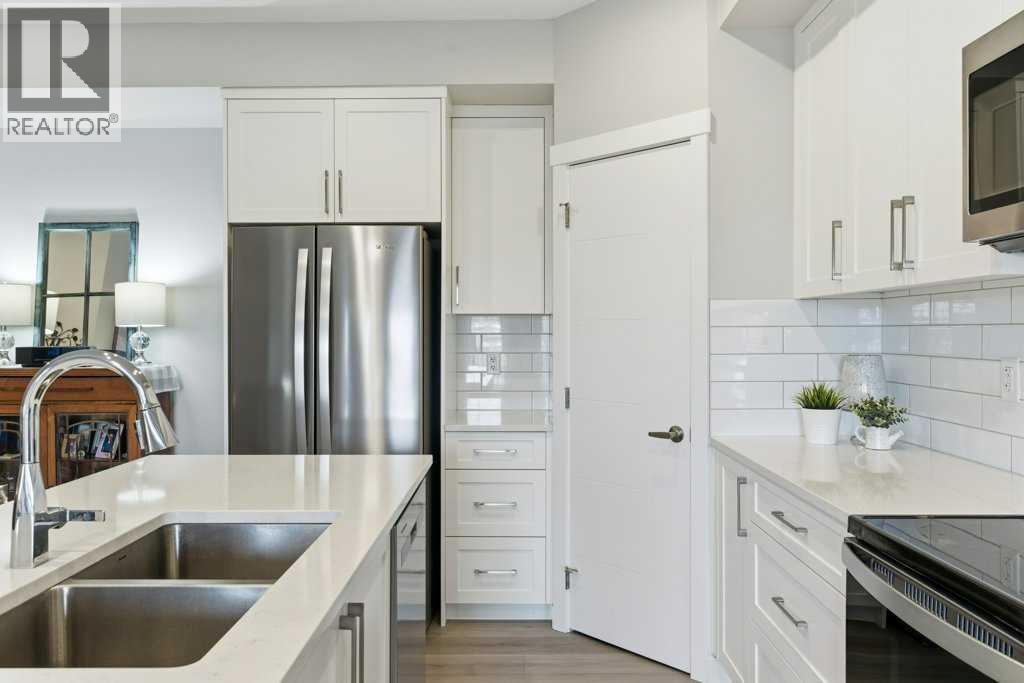 












1107, 100 Banister Drive

,
Okotoks,




Alberta
T1S5Y2

