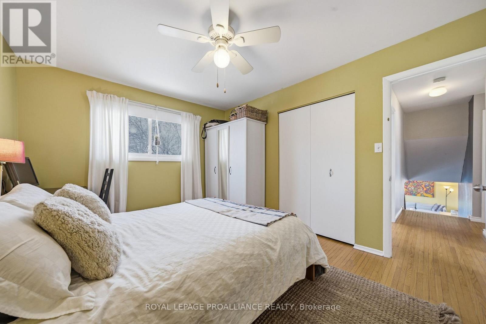 












23 DIAMOND CRESCENT

,
Belleville (Belleville Ward),




Ontario
K8N5G5

