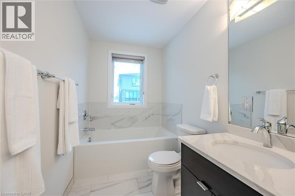 












49 RYDER Avenue

,
Guelph,




Ontario
N1G0H1

