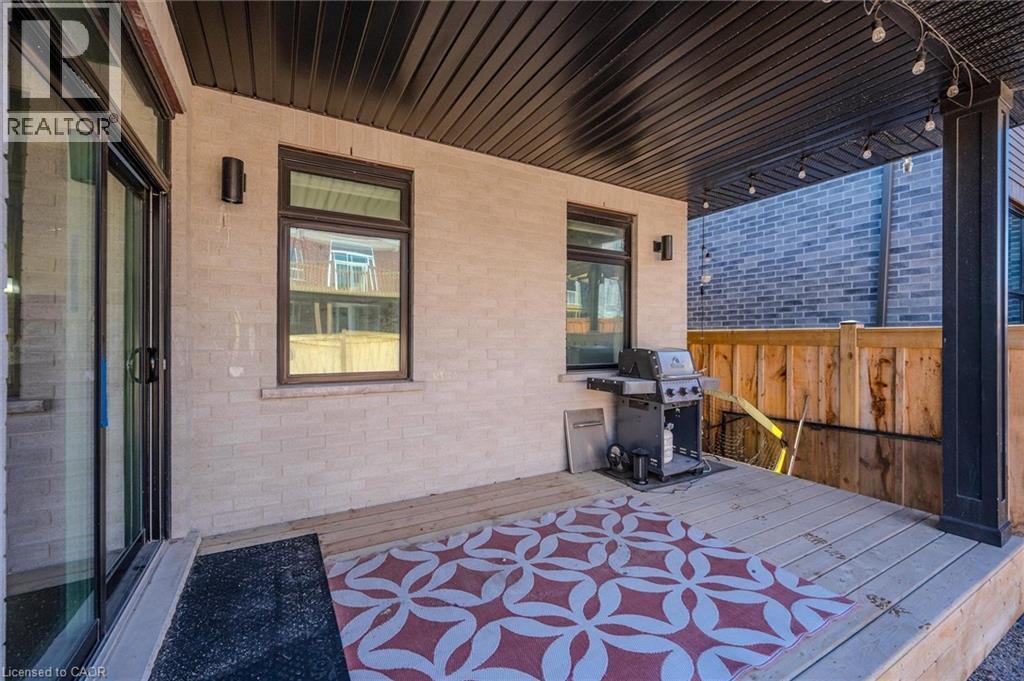 












49 RYDER Avenue

,
Guelph,




Ontario
N1G0H1

