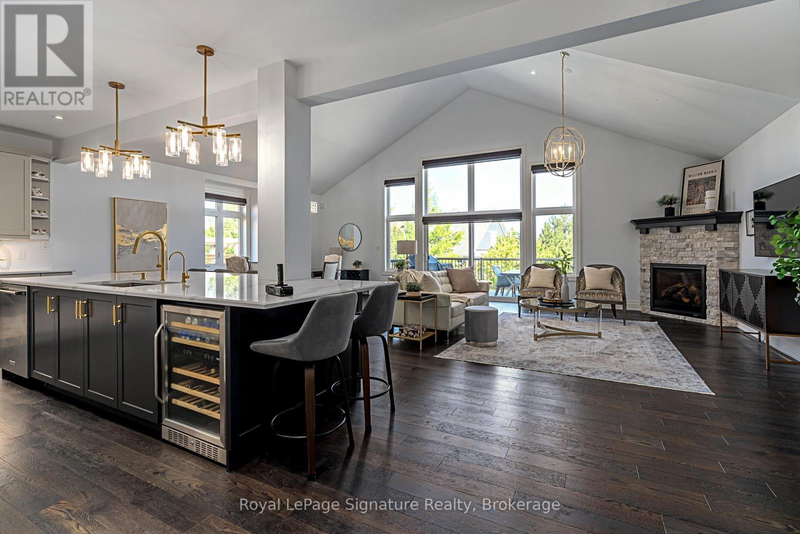 












113 LANDRY LANE

,
Blue Mountains,




Ontario
N0H2P0

