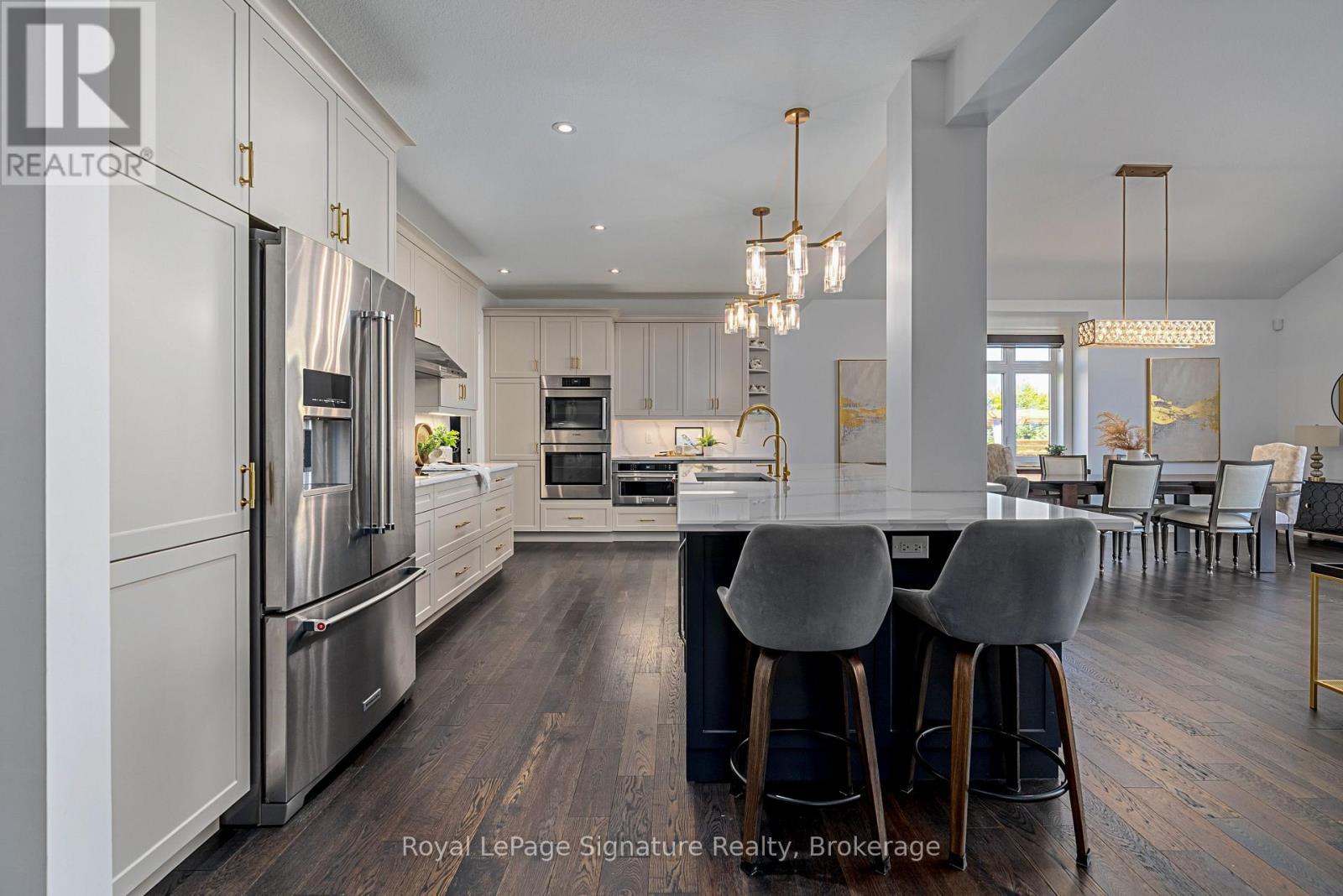 












113 LANDRY LANE

,
Blue Mountains,




Ontario
N0H2P0

