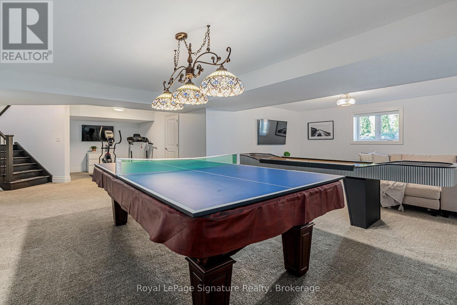 












113 LANDRY LANE

,
Blue Mountains,




Ontario
N0H2P0

