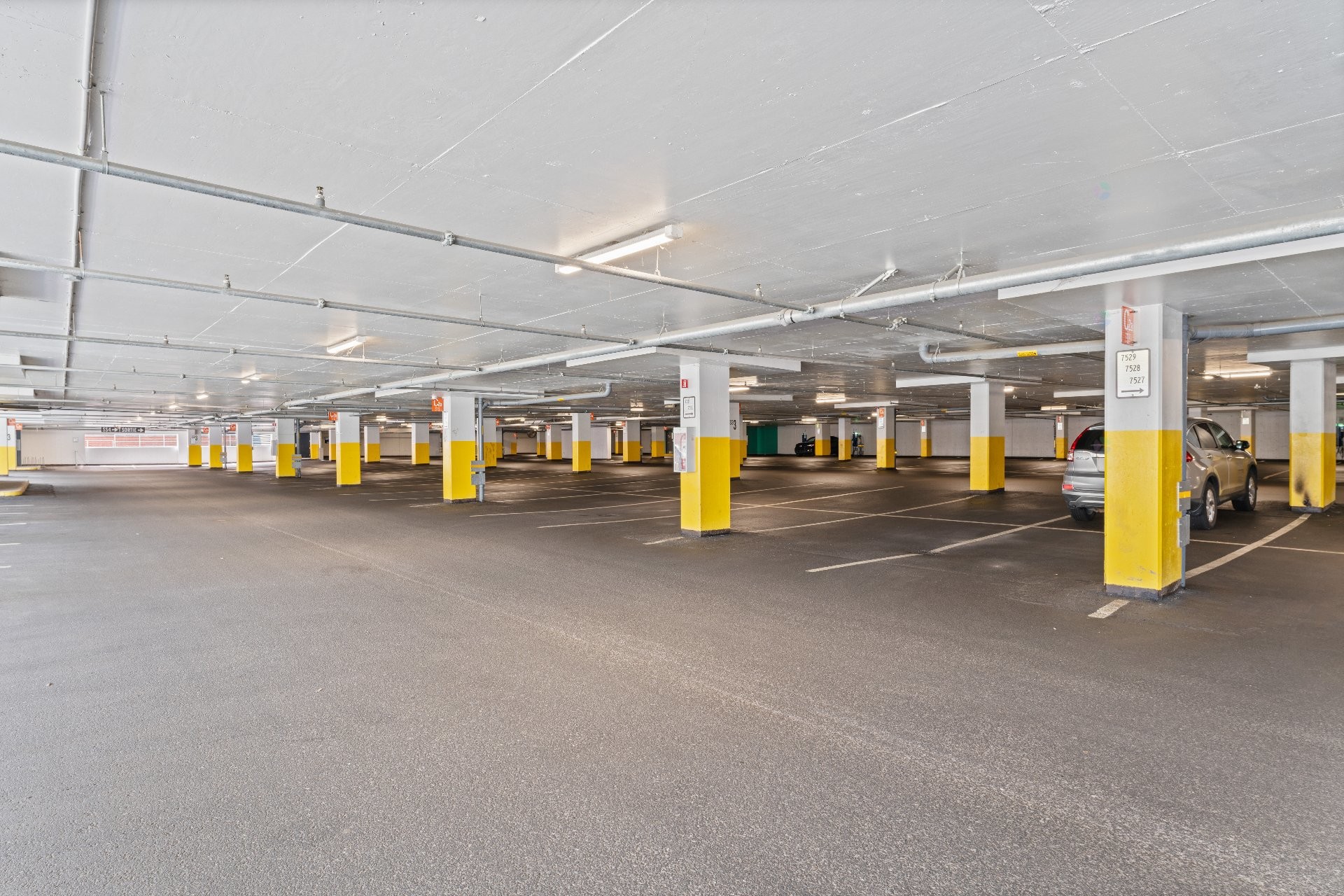 









60

 - 70


Rue Wellington S.

, 812,
Sherbrooke (Les Nations),




QC
J1H5C7

