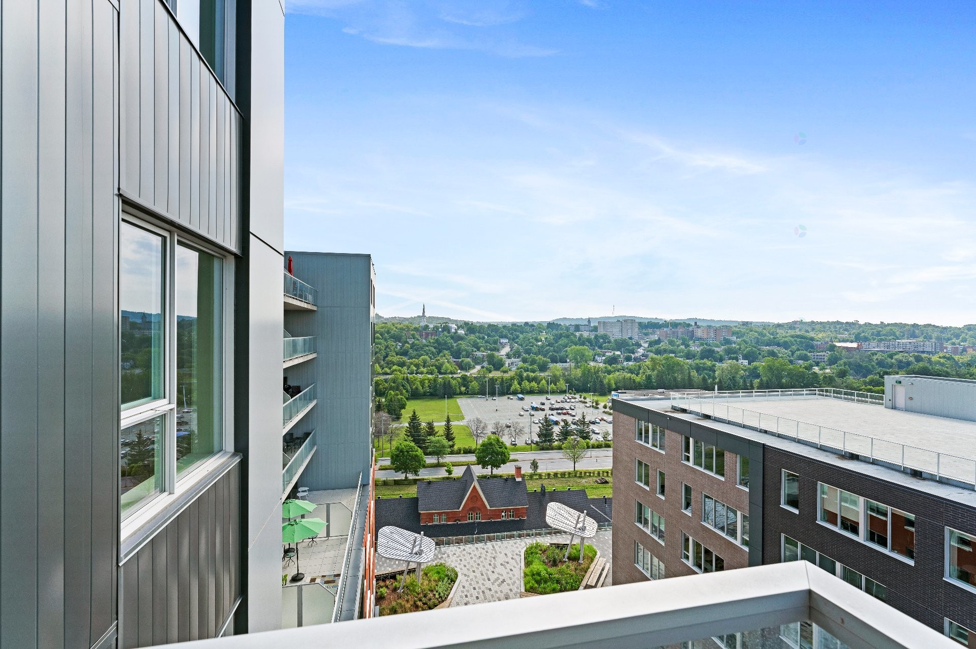 









60

 - 70


Rue Wellington S.

, 812,
Sherbrooke (Les Nations),




QC
J1H5C7

