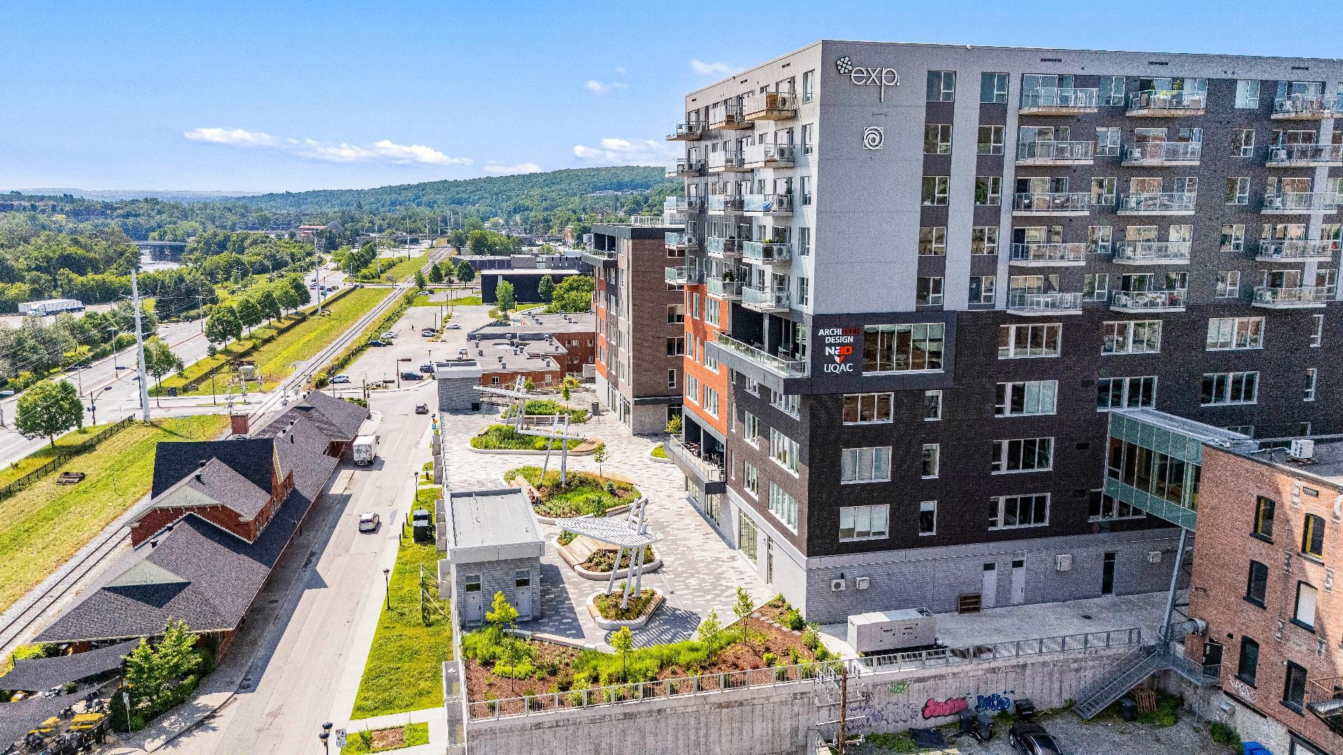 









60

 - 70


Rue Wellington S.

, 1006,
Sherbrooke (Les Nations),




QC
J1H5C7

