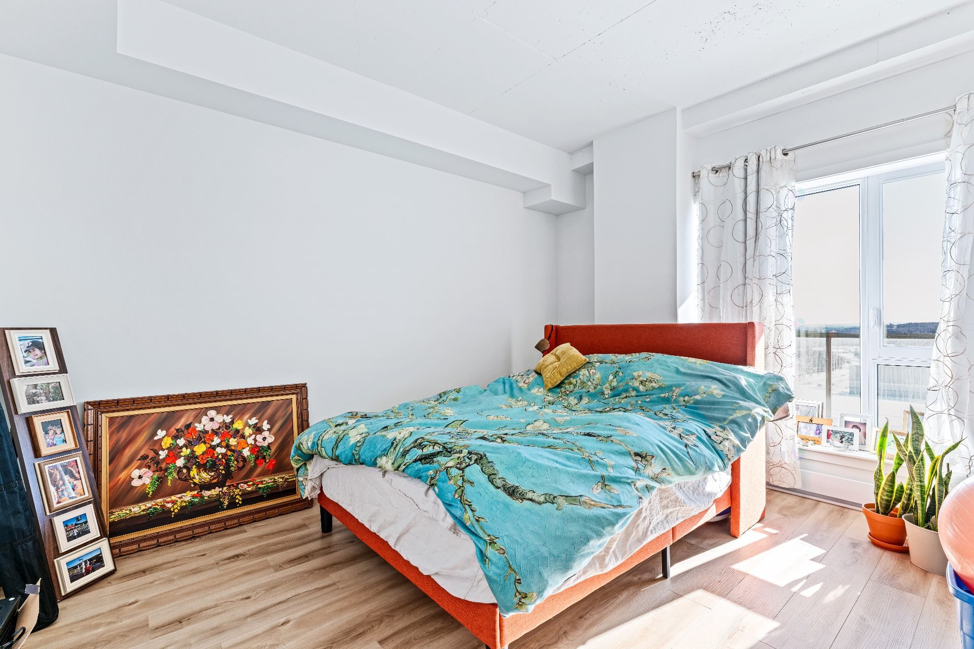 









60

 - 70


Rue Wellington S.

, 1006,
Sherbrooke (Les Nations),




QC
J1H5C7

