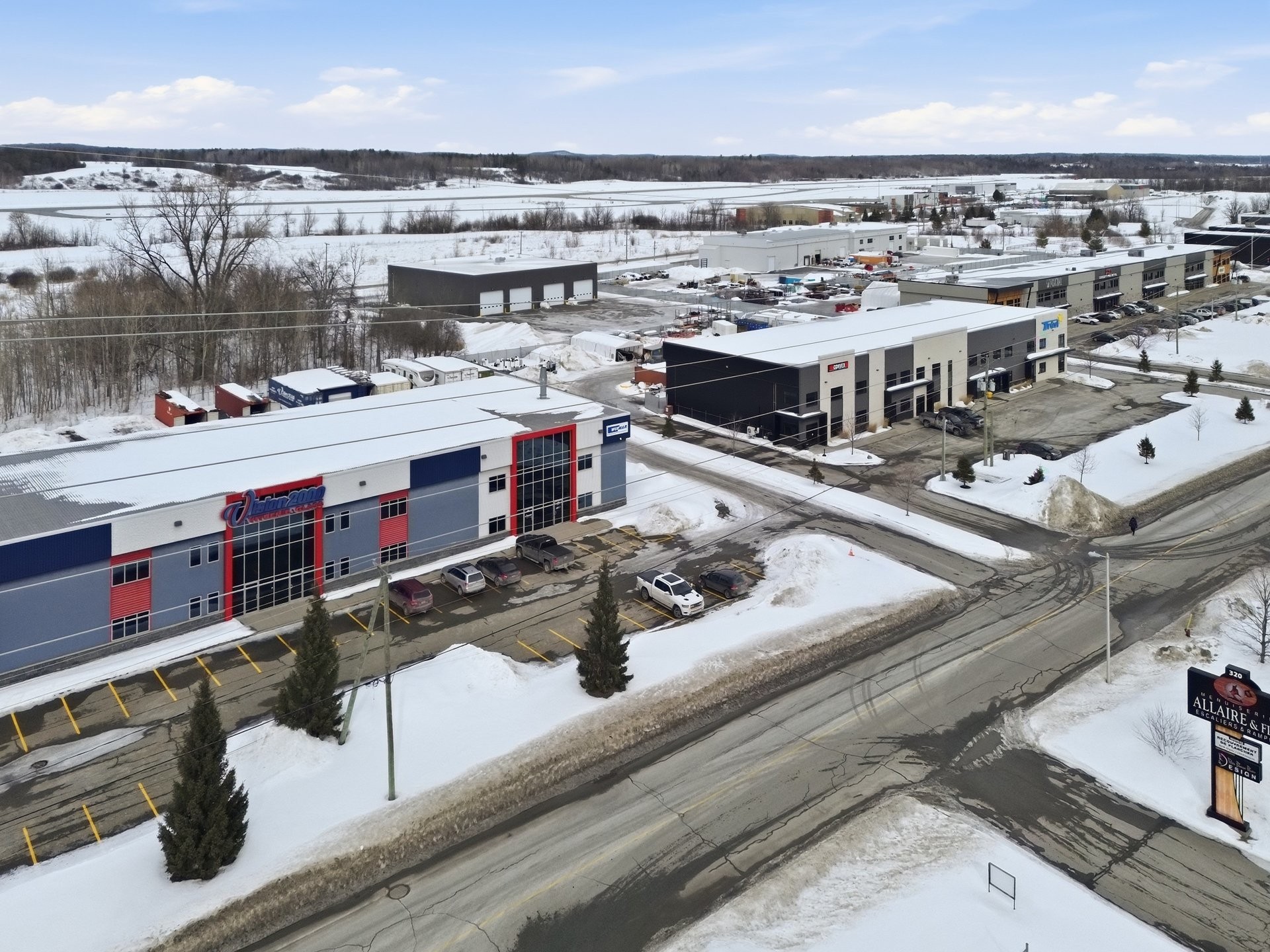 









319


Ch. Industriel

, 1,
Gatineau (Gatineau),




QC
J8R0G5

