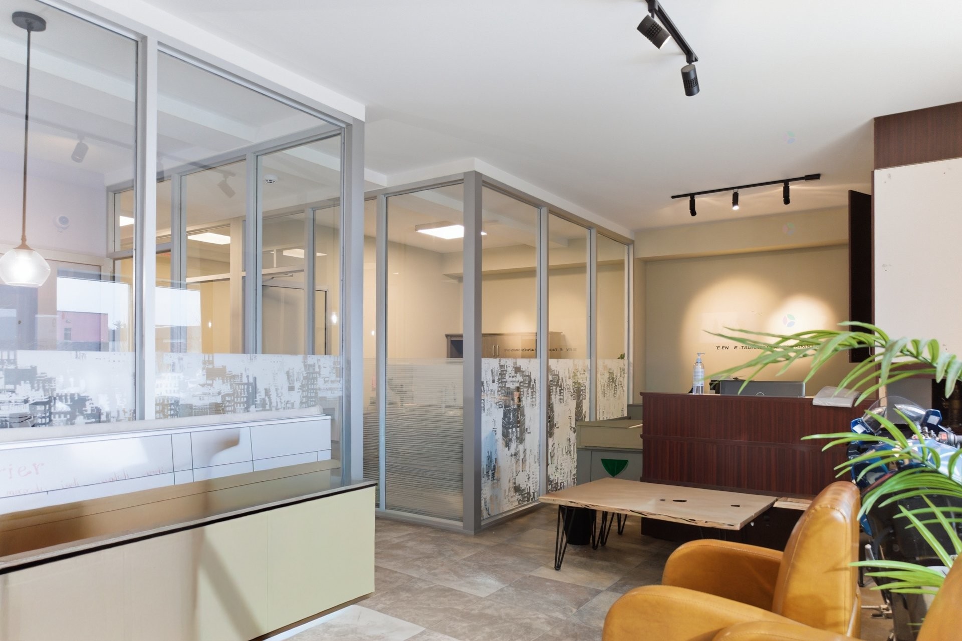 









319


Ch. Industriel

, 1,
Gatineau (Gatineau),




QC
J8R0G5

