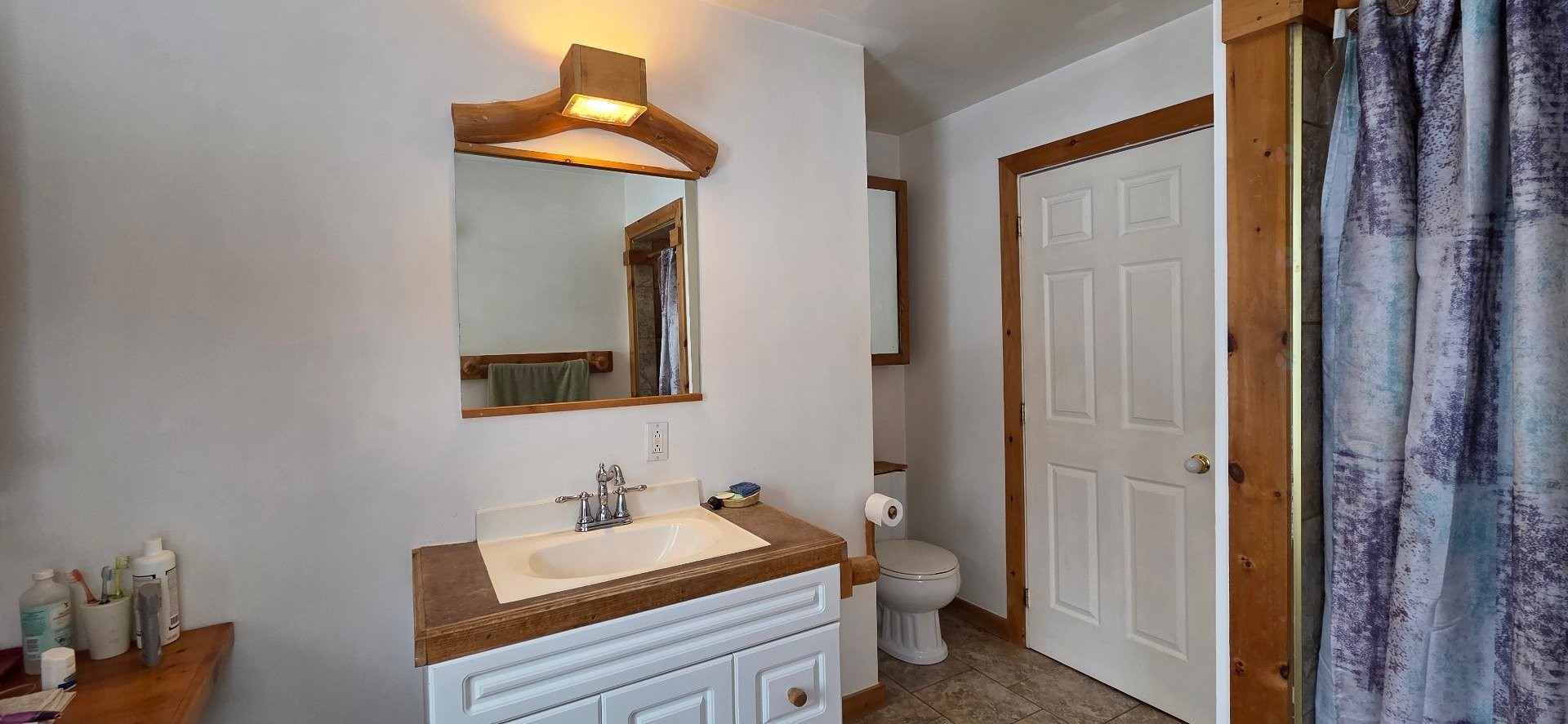 









135


Ch. du Bras-Coupé

,
Montcerf-Lytton,




QC
J0W1N0

