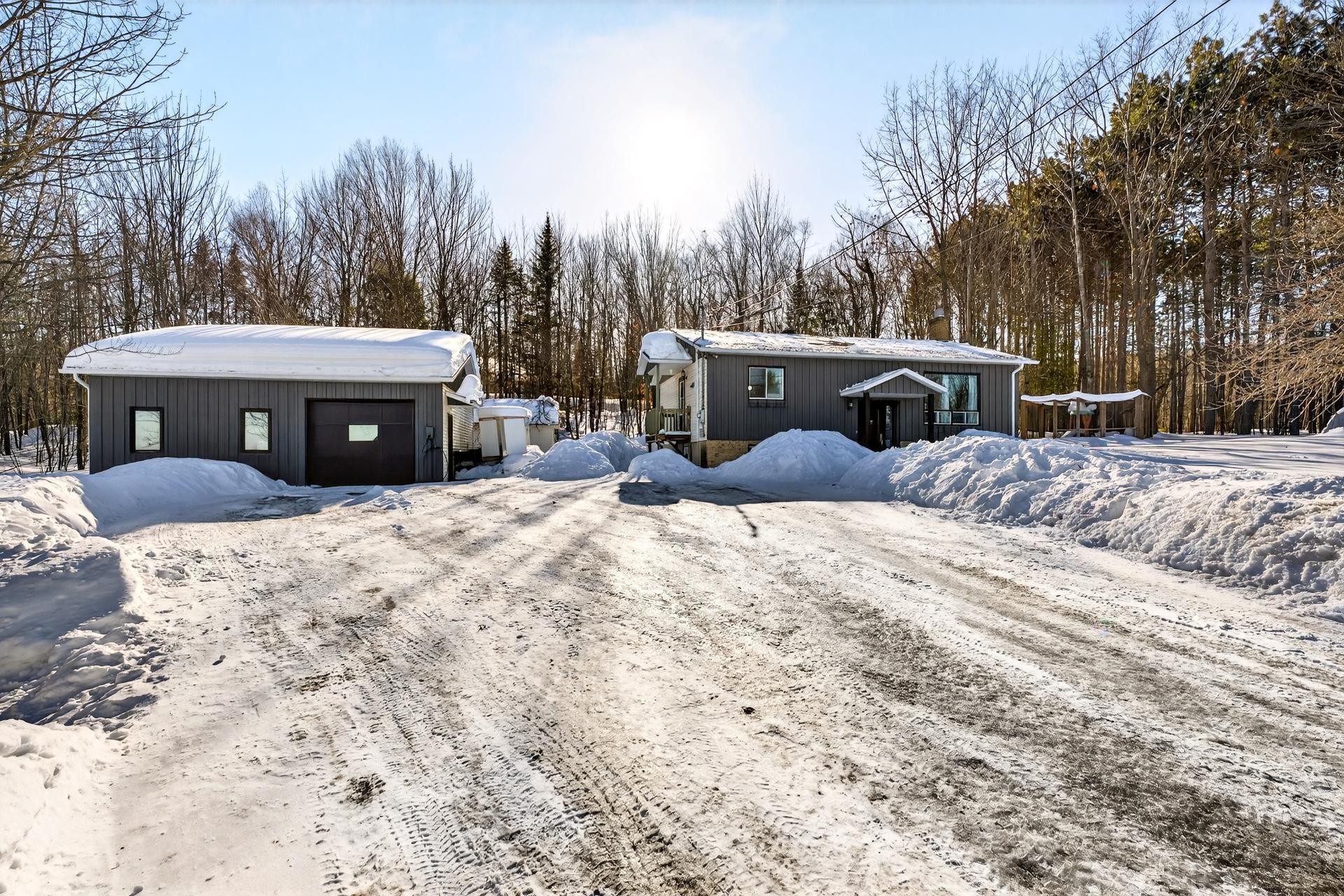 









960


Route 222

,
Saint-Denis-de-Brompton,




QC
J0B2P0

