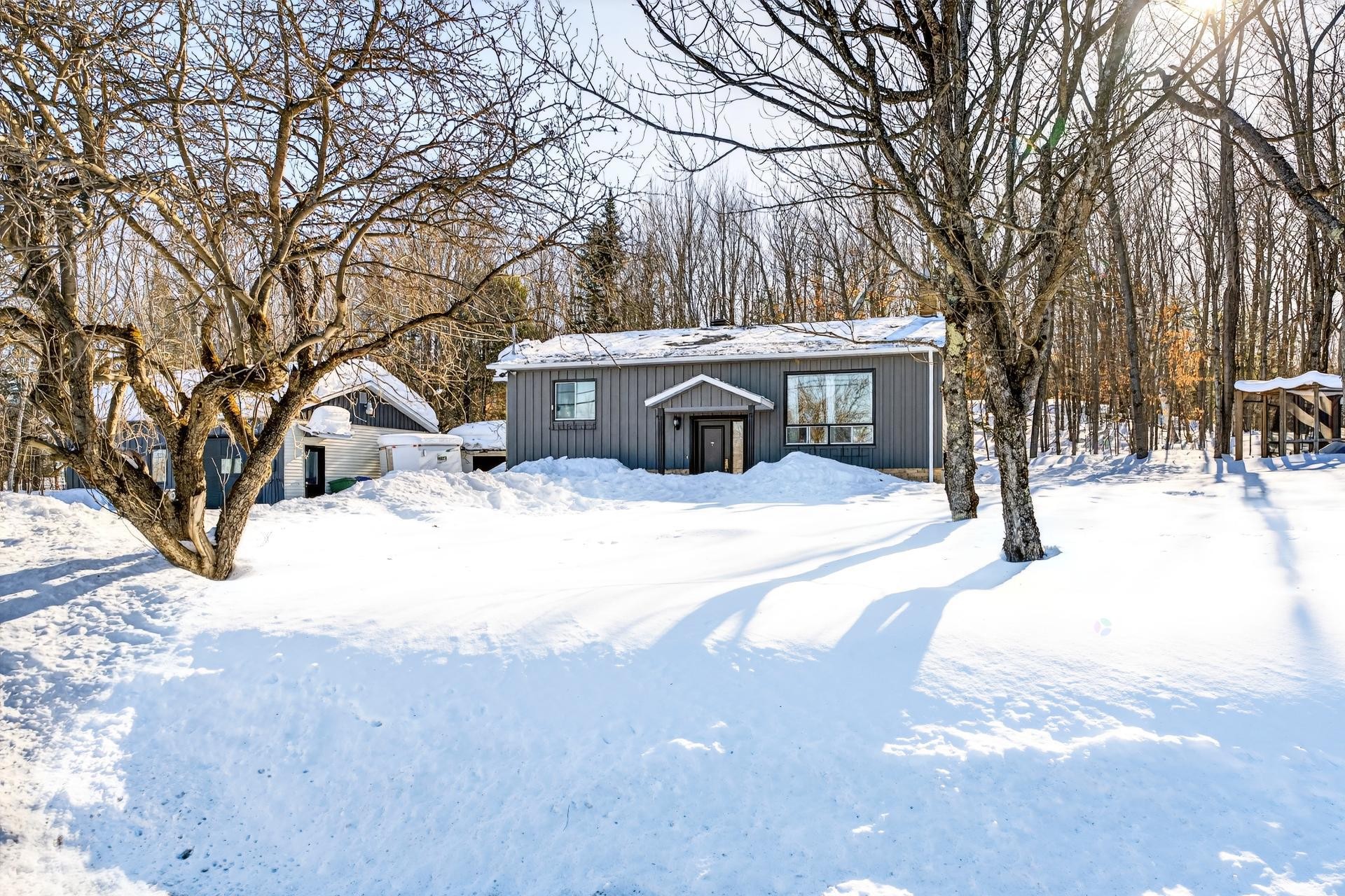 









960


Route 222

,
Saint-Denis-de-Brompton,




QC
J0B2P0

