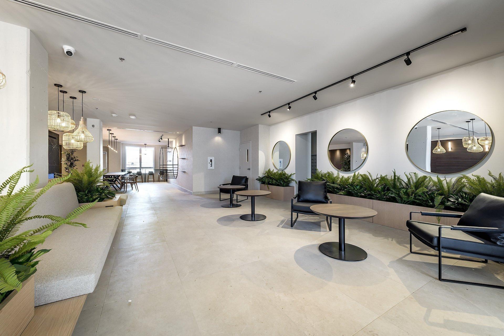 









7227


Boul. Newman

, 105,
Montréal (LaSalle),




QC
H8N0H7

