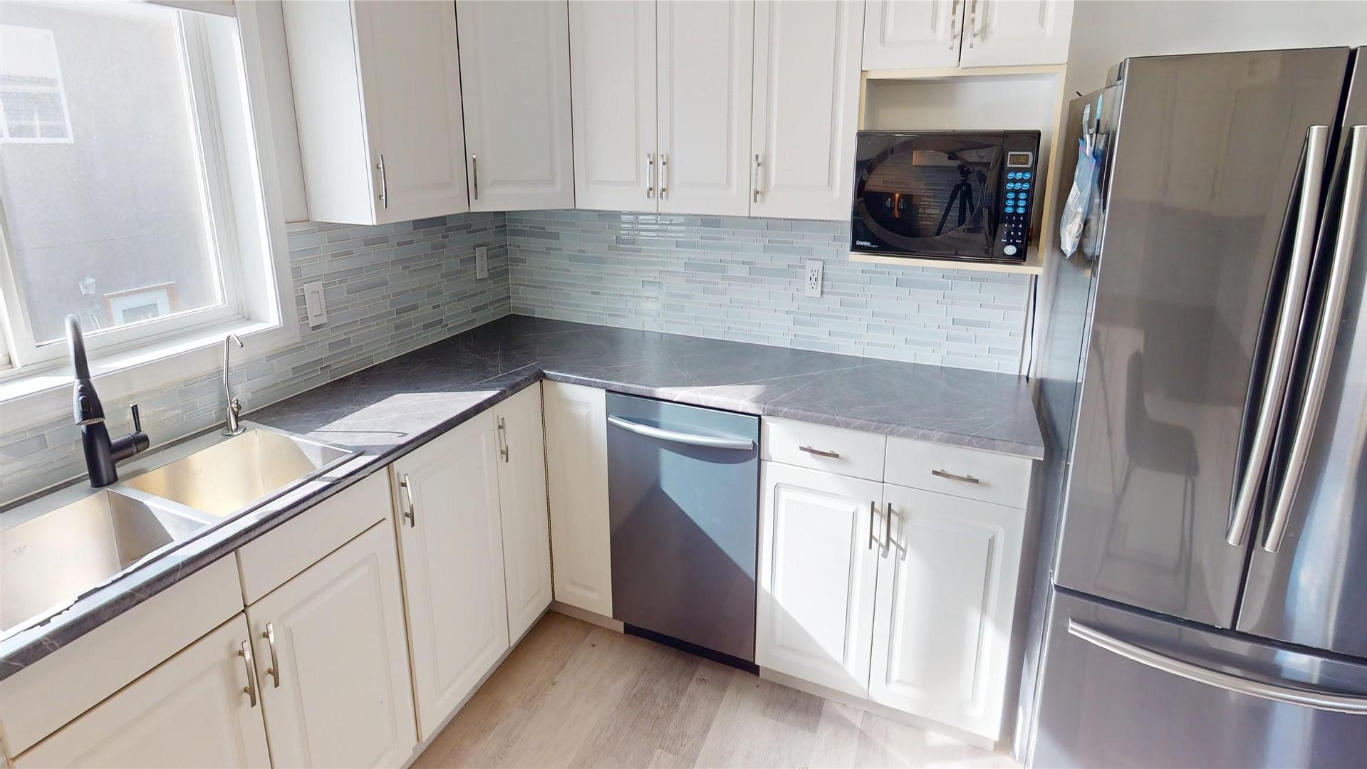 









1305


2ND

Avenue, A,
Cranbrook,




BC
V1C 2B4

