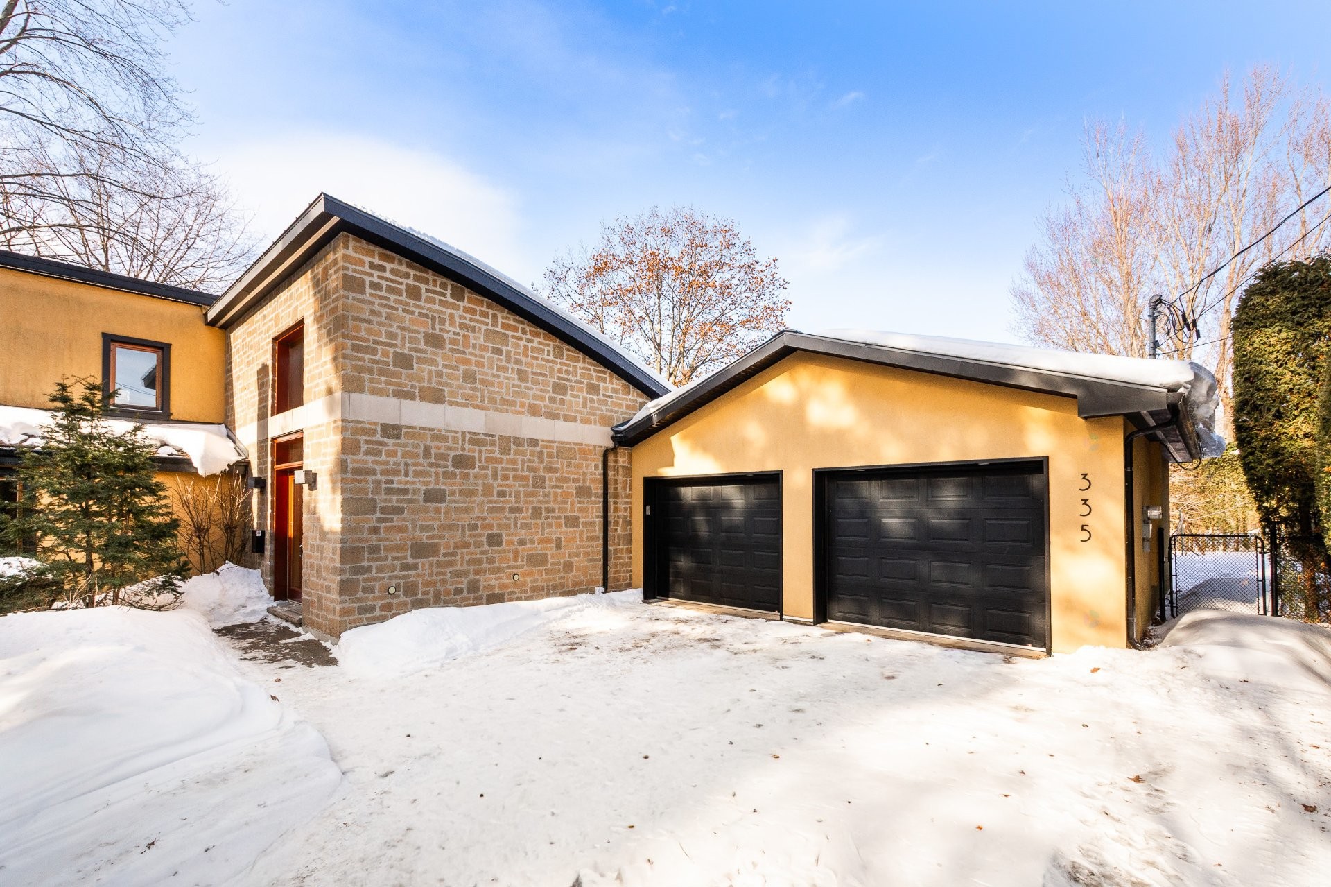 









335


Ch. De La Rabastalière E.

,
Saint-Bruno-de-Montarville,




QC
J3V2A7

