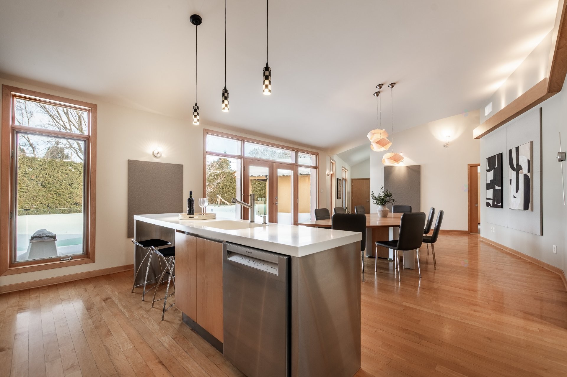 









335


Ch. De La Rabastalière E.

,
Saint-Bruno-de-Montarville,




QC
J3V2A7

