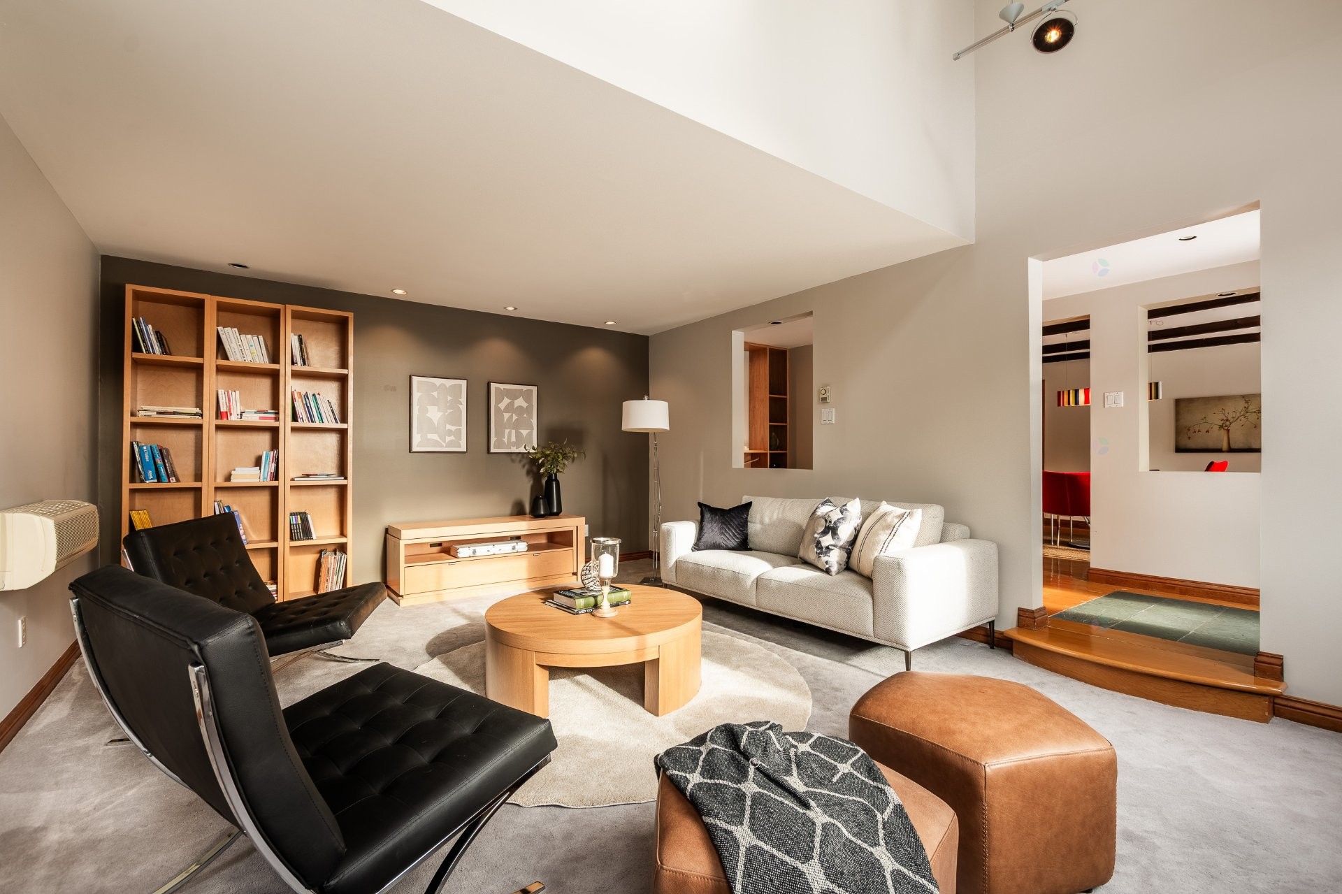 









335


Ch. De La Rabastalière E.

,
Saint-Bruno-de-Montarville,




QC
J3V2A7

