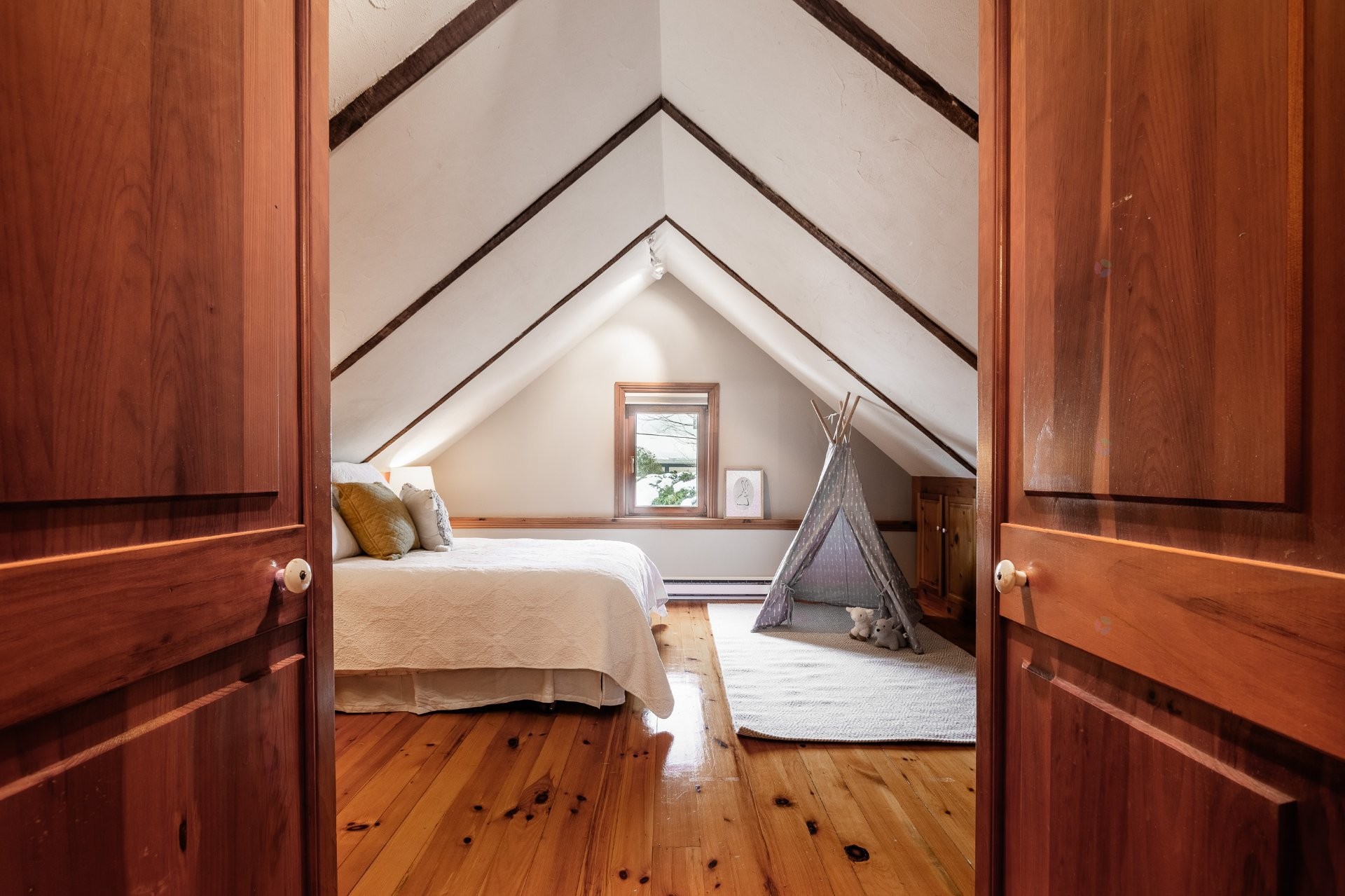 









335


Ch. De La Rabastalière E.

,
Saint-Bruno-de-Montarville,




QC
J3V2A7

