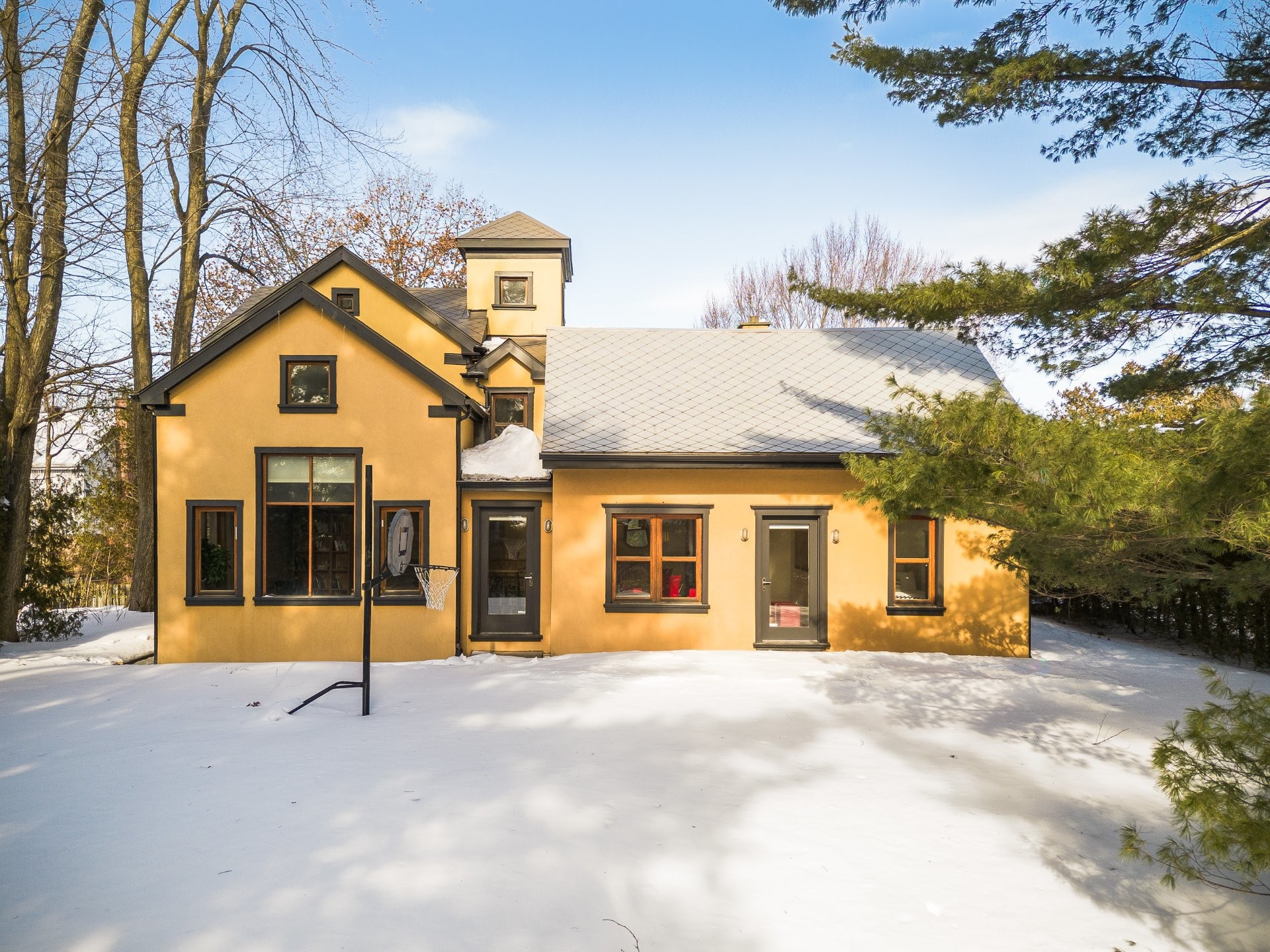 









335


Ch. De La Rabastalière E.

,
Saint-Bruno-de-Montarville,




QC
J3V2A7

