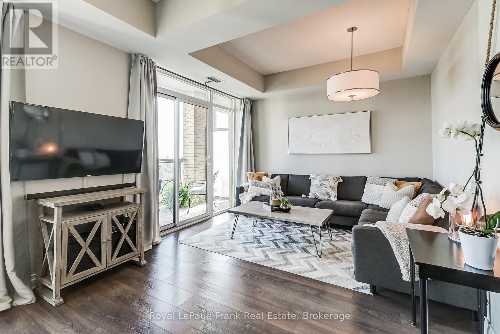 












609 - 68 MAIN STREET N

,
Markham,




Ontario
L3P0N5

