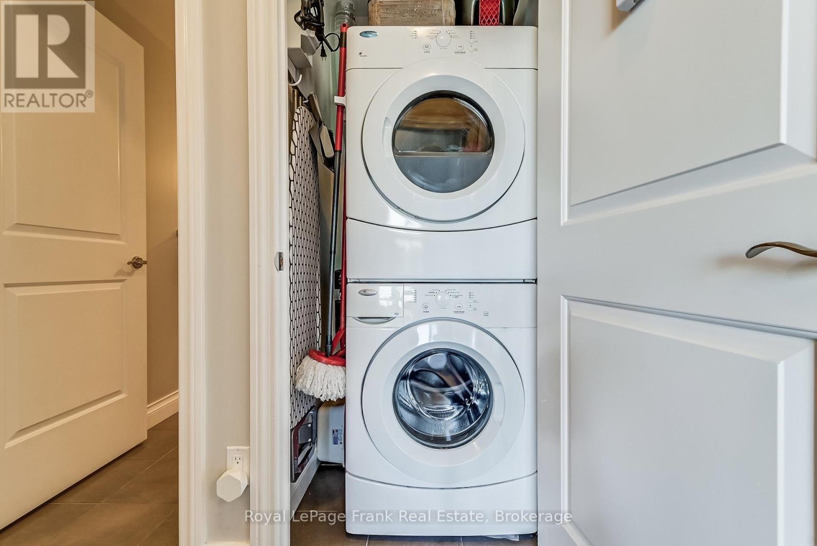 












609 - 68 MAIN STREET N

,
Markham,




Ontario
L3P0N5

