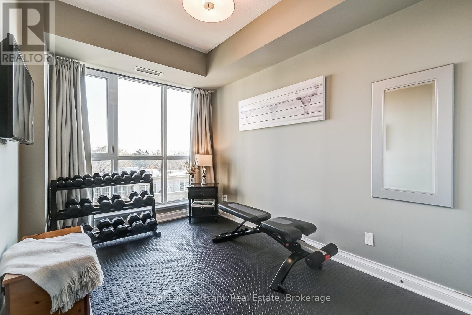 












609 - 68 MAIN STREET N

,
Markham,




Ontario
L3P0N5

