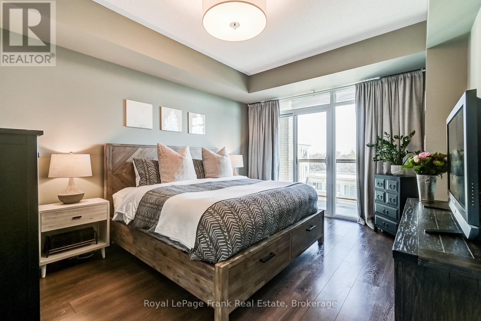 












609 - 68 MAIN STREET N

,
Markham,




Ontario
L3P0N5

