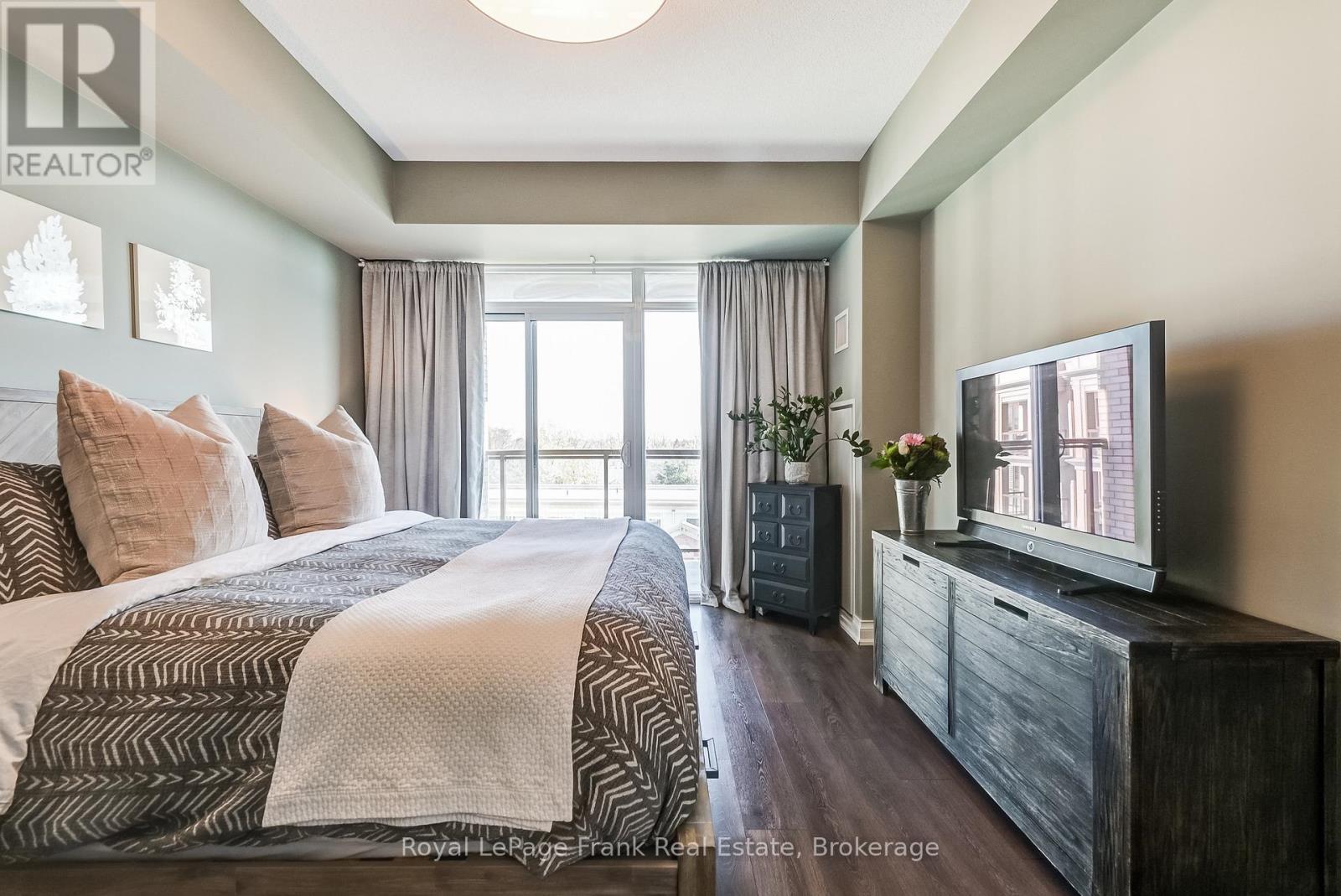 












609 - 68 MAIN STREET N

,
Markham,




Ontario
L3P0N5

