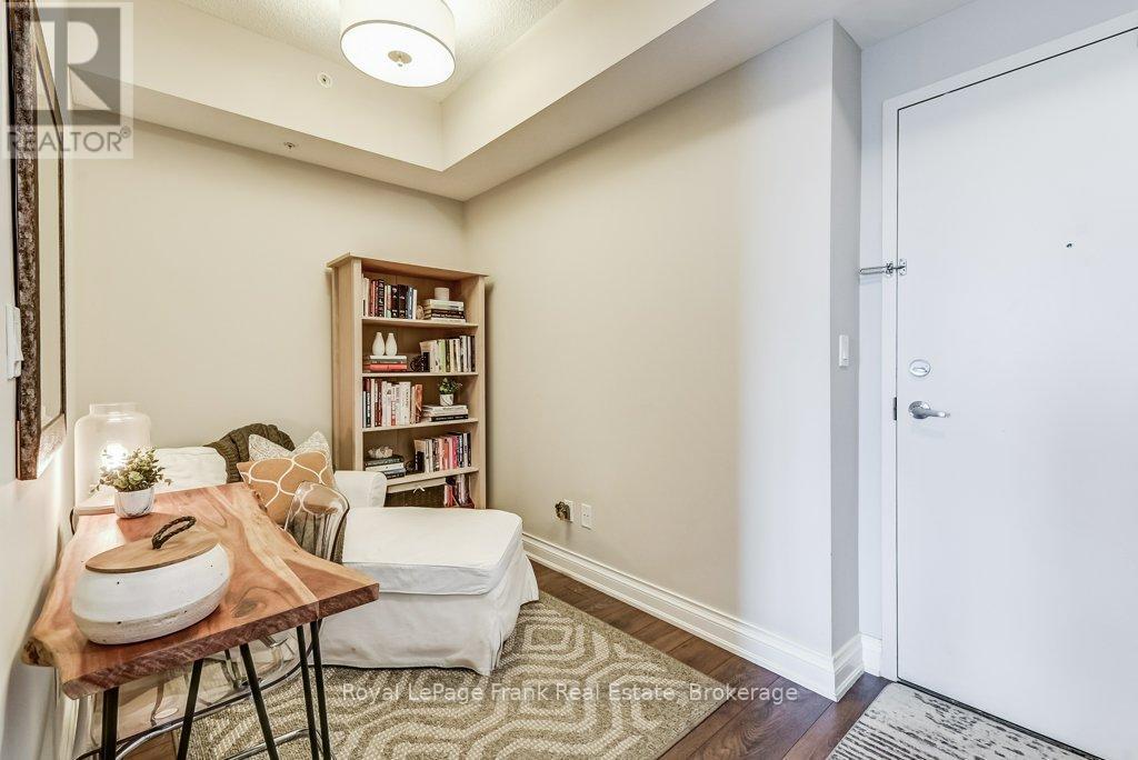 












609 - 68 MAIN STREET N

,
Markham,




Ontario
L3P0N5

