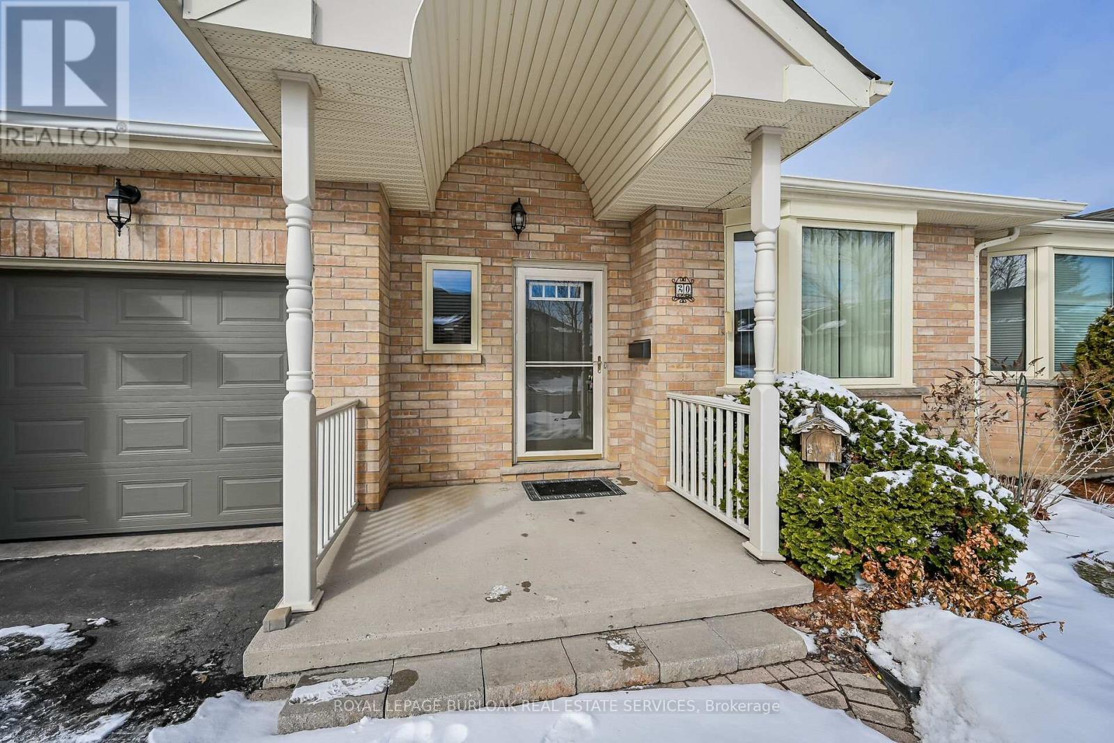












20 TWENTYPLACE BOULEVARD

,
Hamilton,




Ontario
L0R1W0

