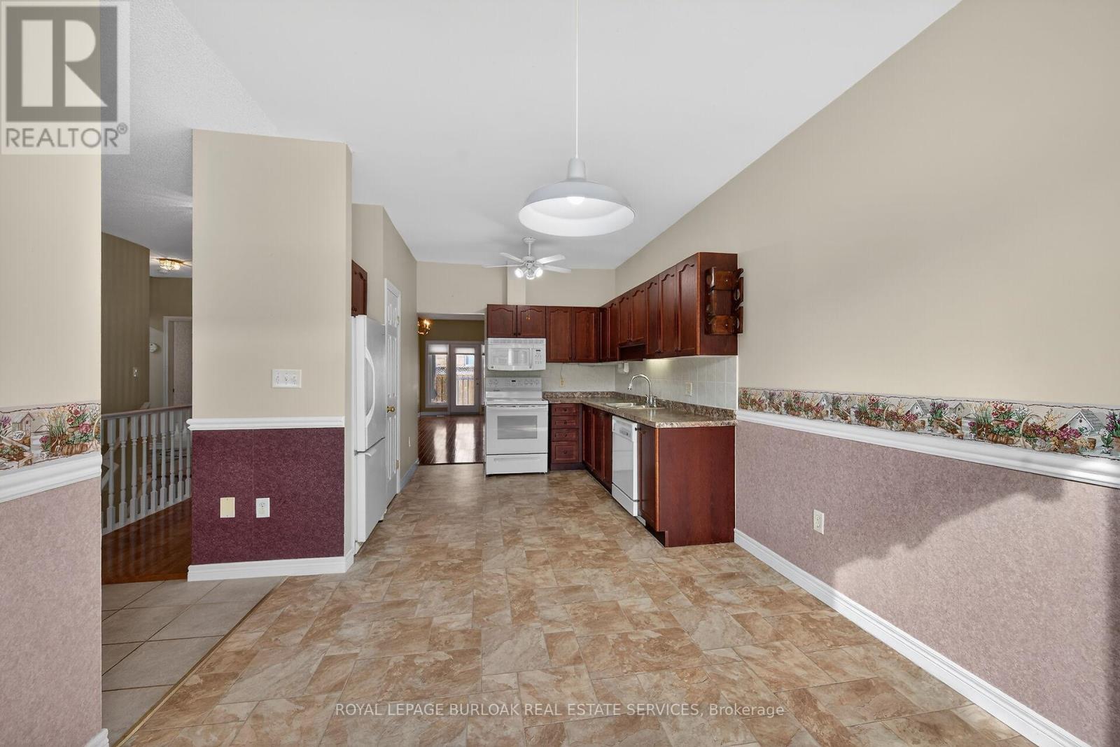 












20 TWENTYPLACE BOULEVARD

,
Hamilton,




Ontario
L0R1W0

