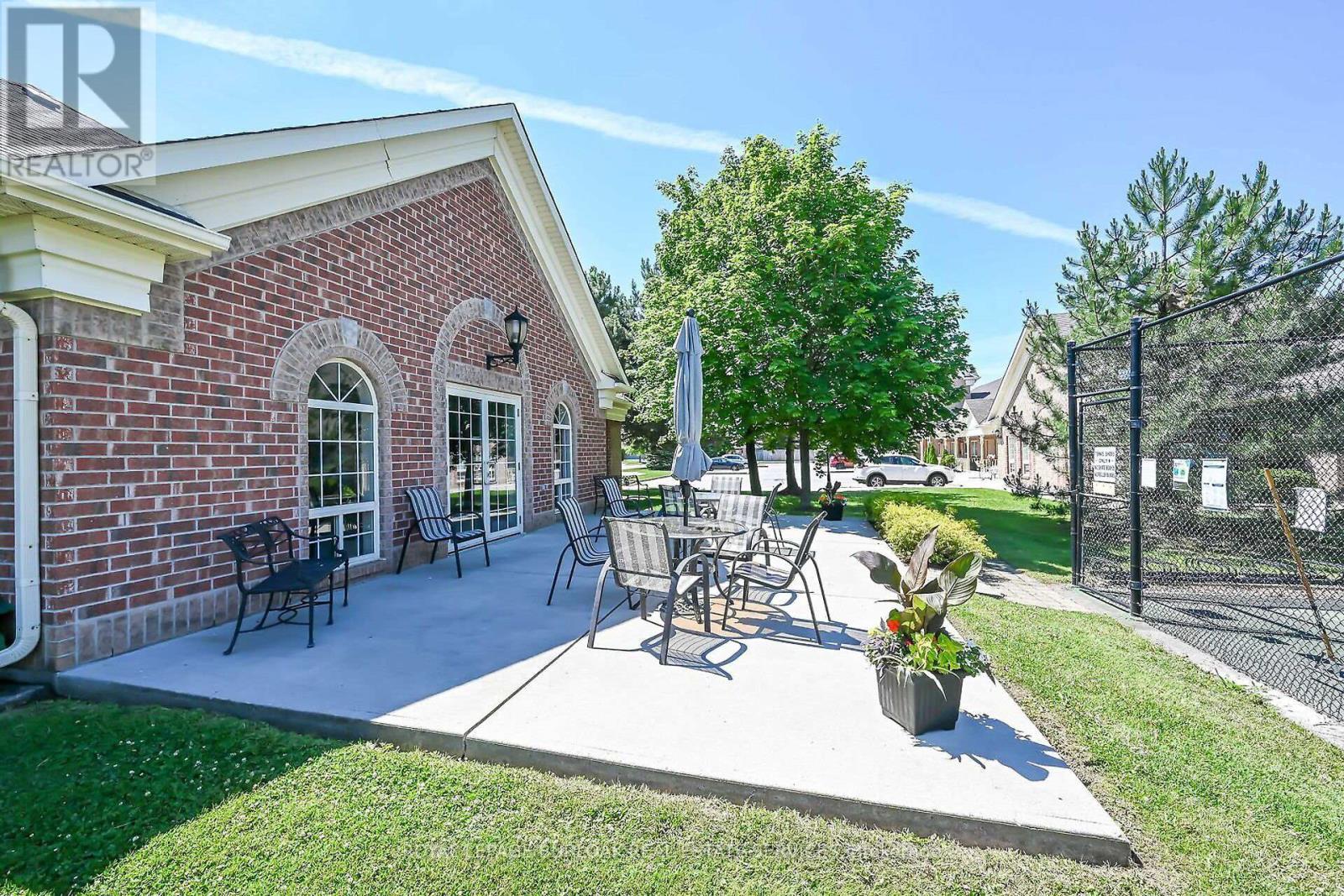 












20 TWENTYPLACE BOULEVARD

,
Hamilton,




Ontario
L0R1W0

