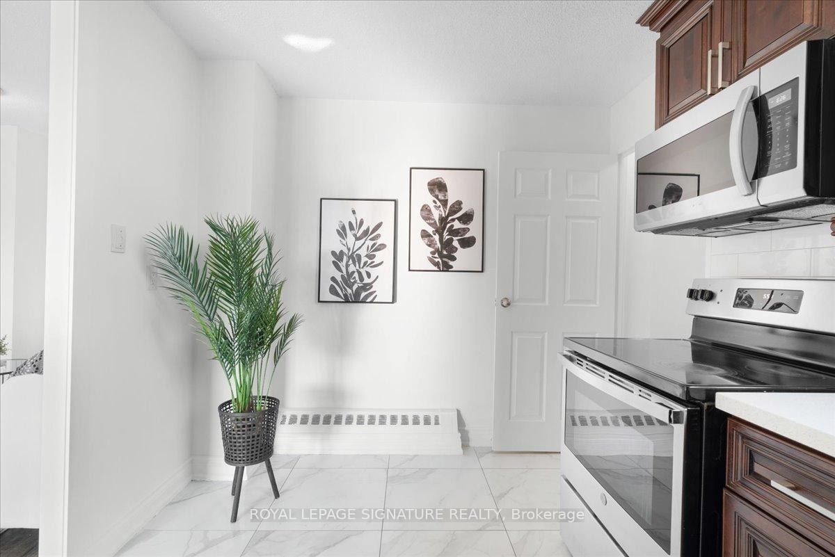 









100


Wingarden

Court, 315,
Toronto,




ON
M1B 2P4

