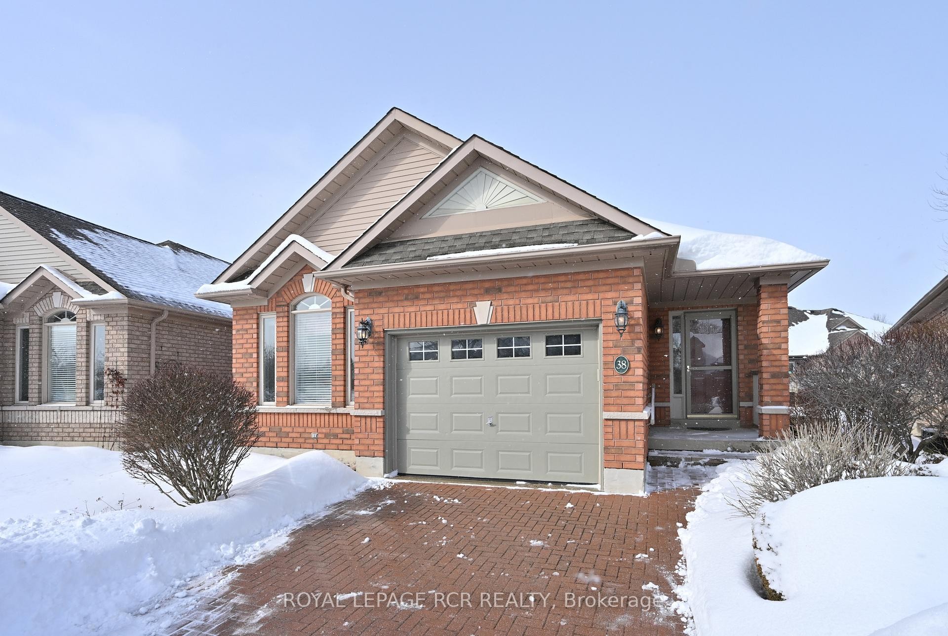 









38


Bella Vista

Trail,
New Tecumseth,




ON
L9R 2C6

