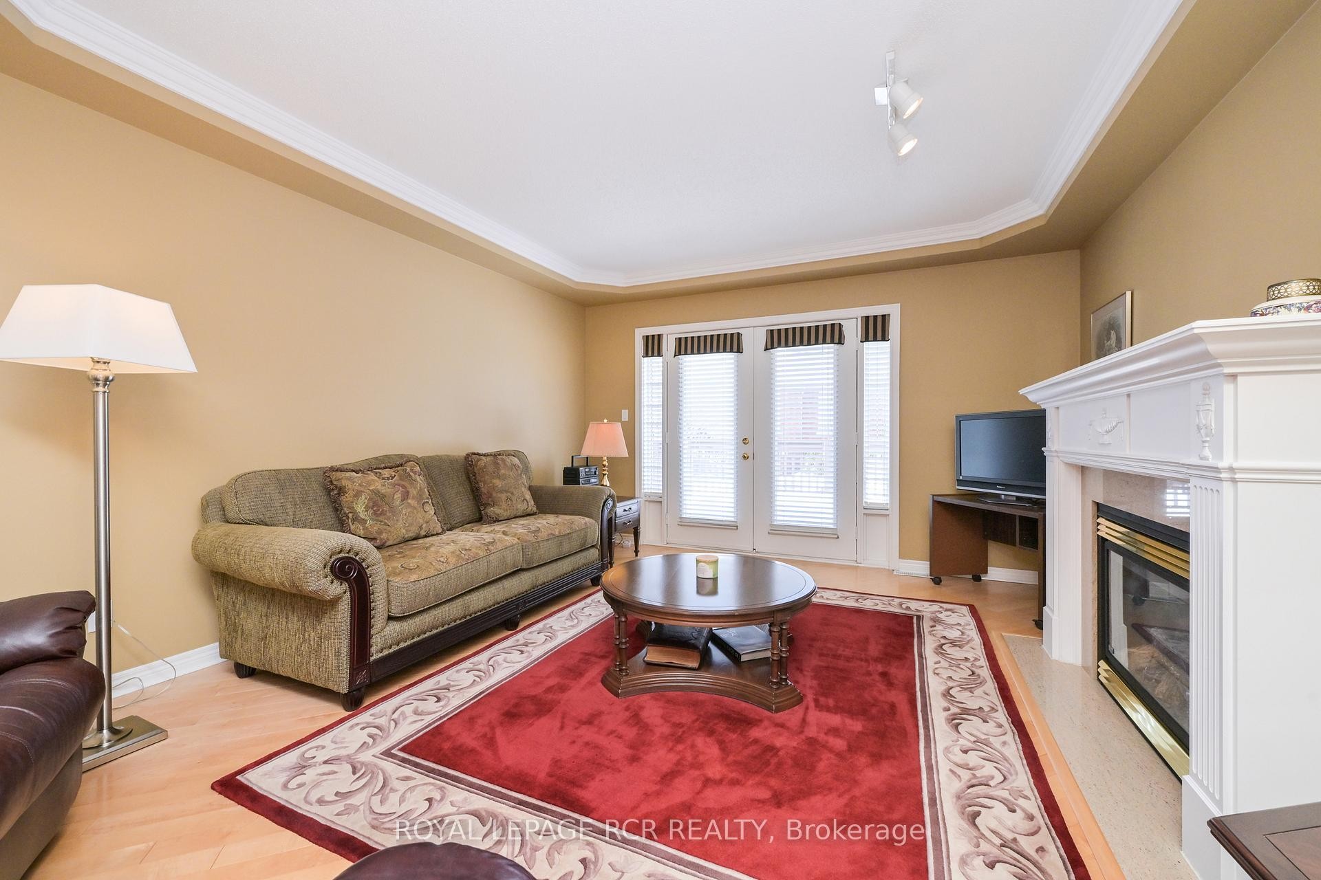 









38


Bella Vista

Trail,
New Tecumseth,




ON
L9R 2C6

