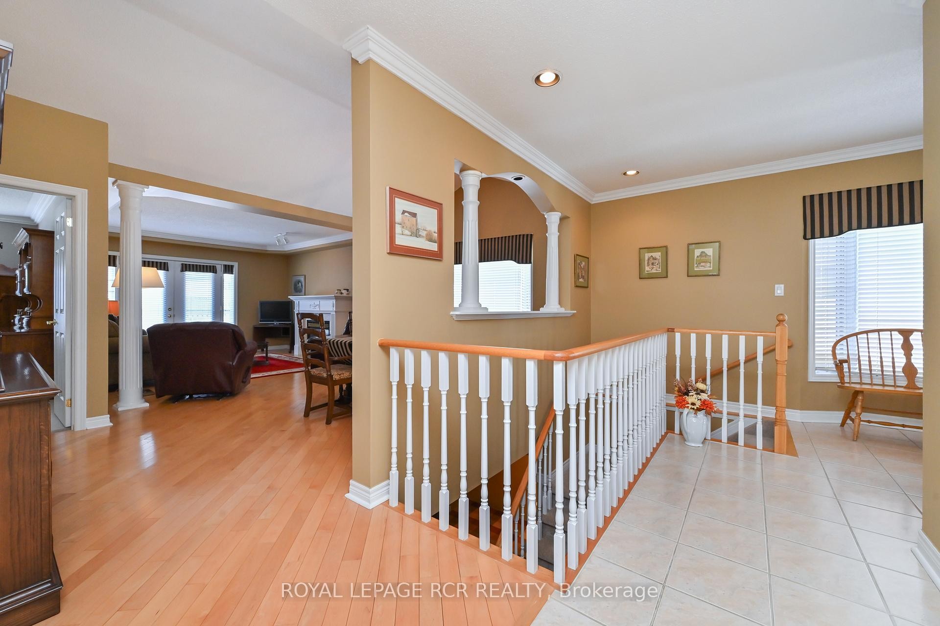









38


Bella Vista

Trail,
New Tecumseth,




ON
L9R 2C6

