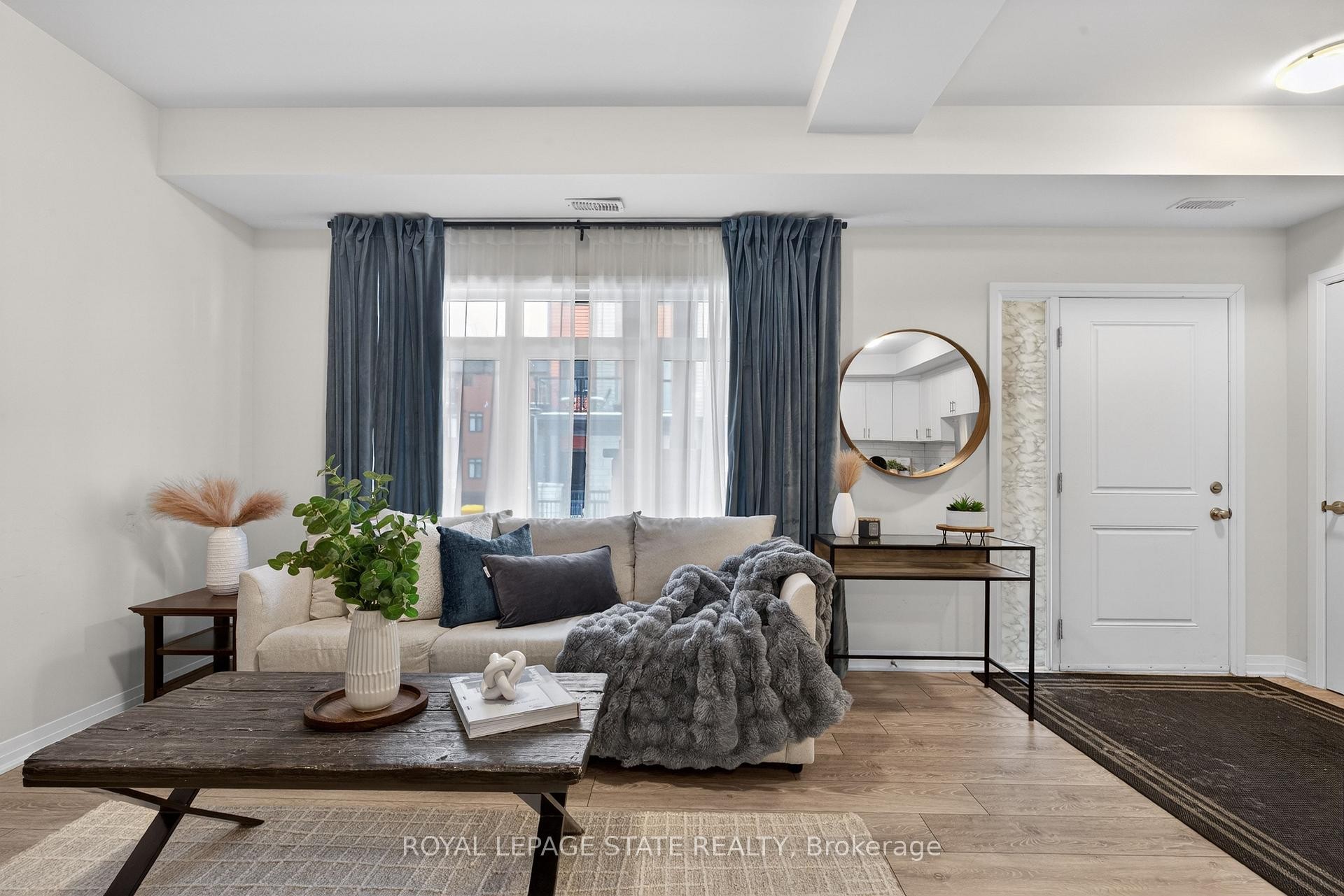 









2


Willow

Street, 38,
Brant,




ON
N3L 0K7

