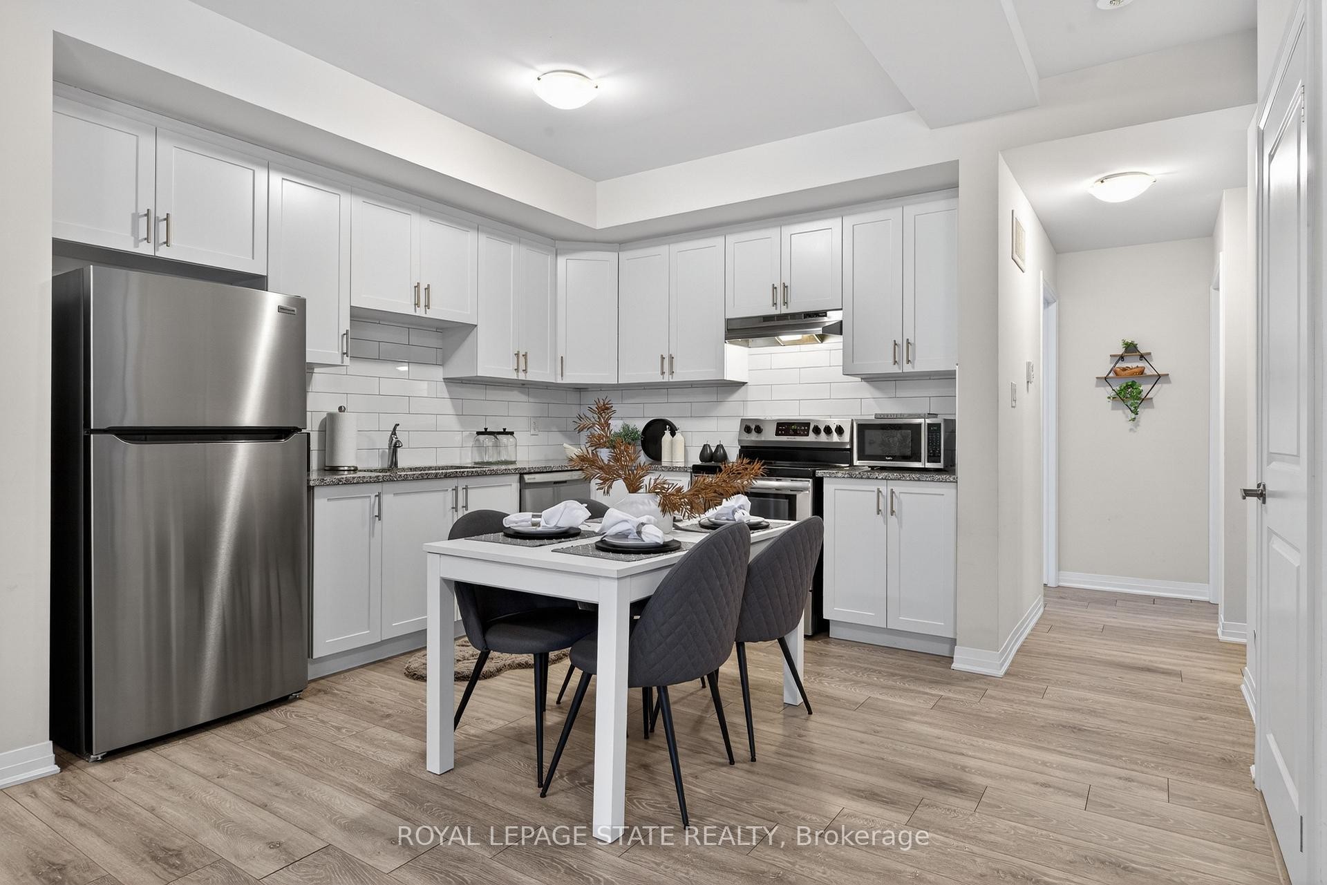 









2


Willow

Street, 38,
Brant,




ON
N3L 0K7

