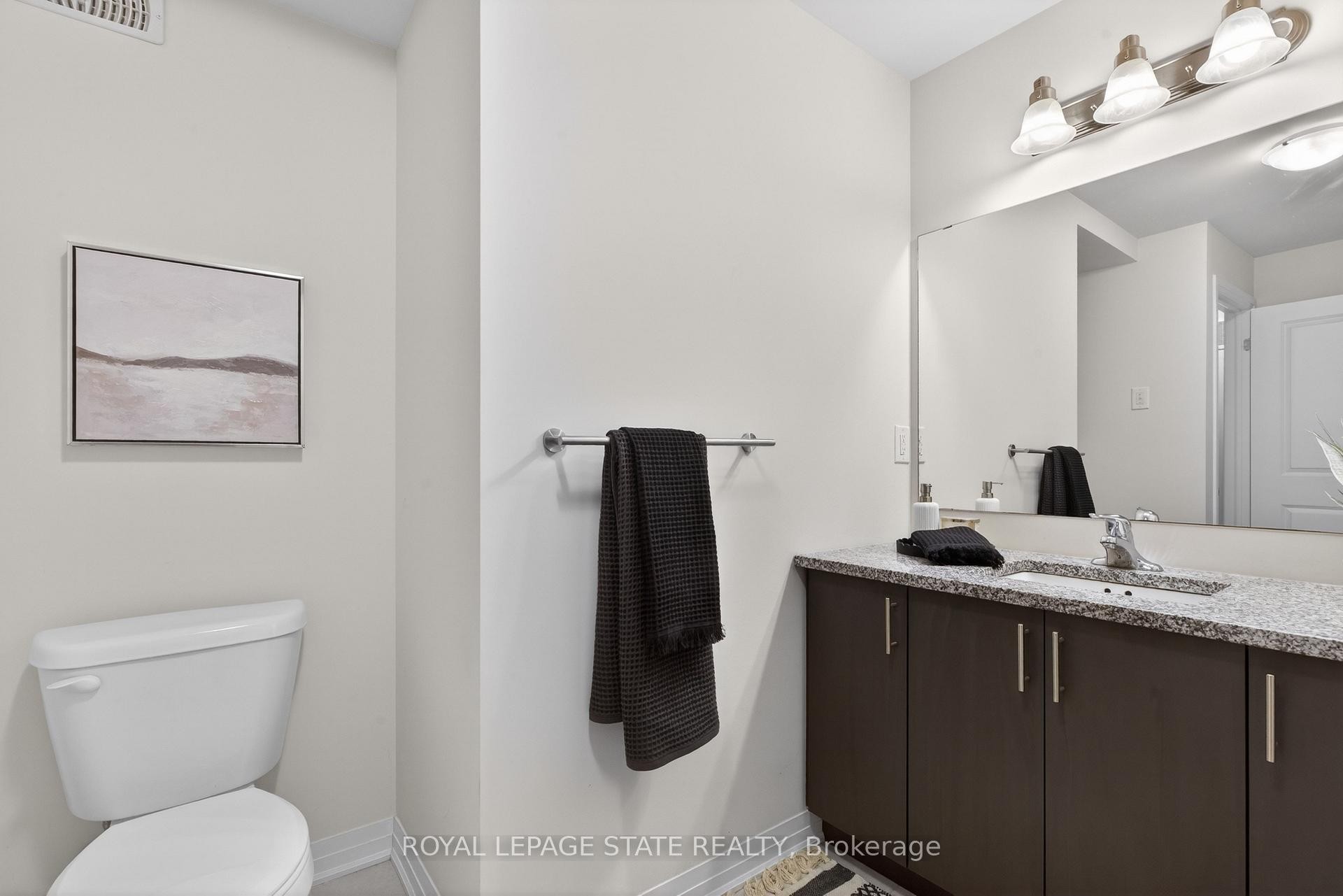 









2


Willow

Street, 38,
Brant,




ON
N3L 0K7

