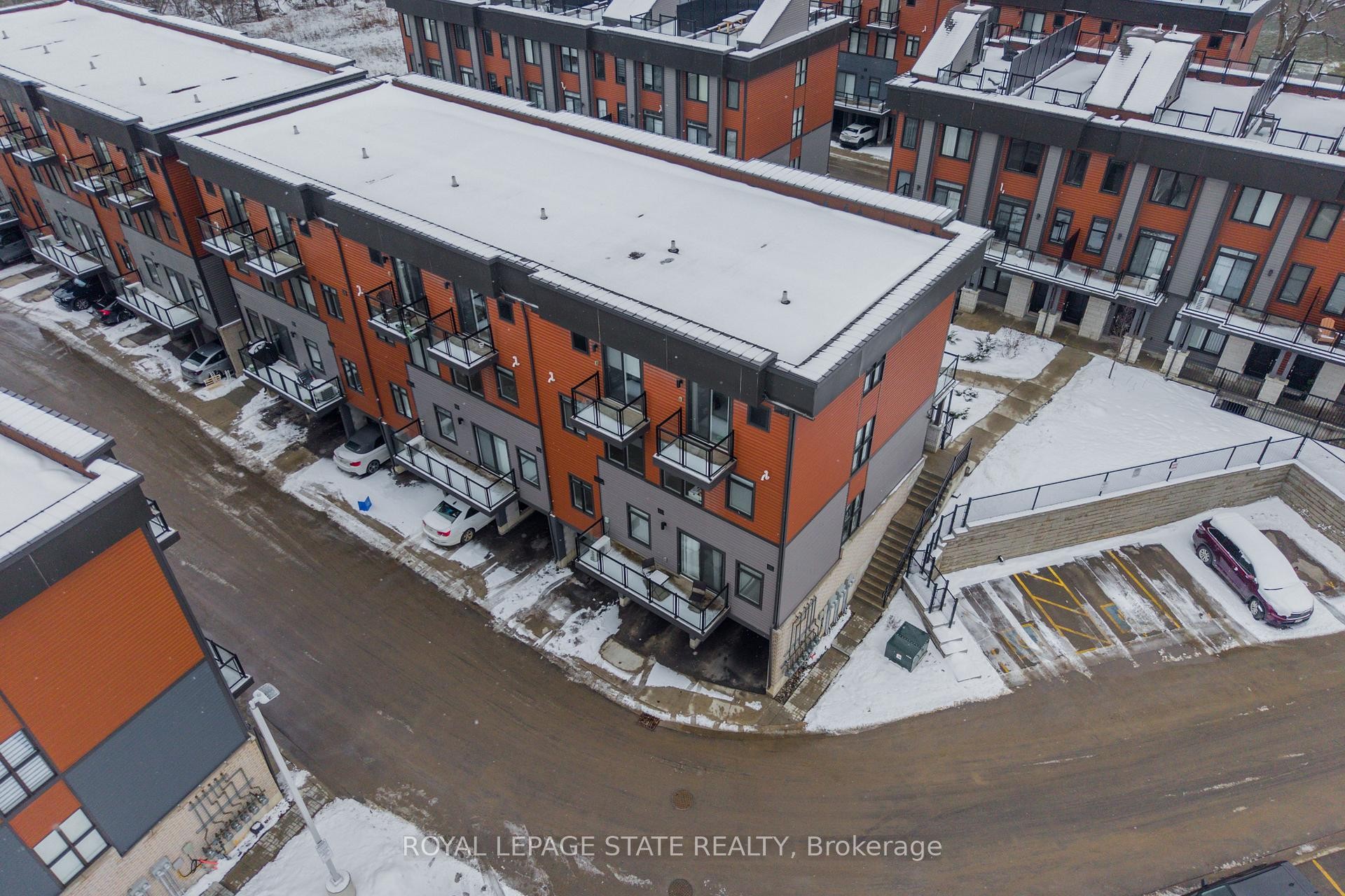 









2


Willow

Street, 38,
Brant,




ON
N3L 0K7

