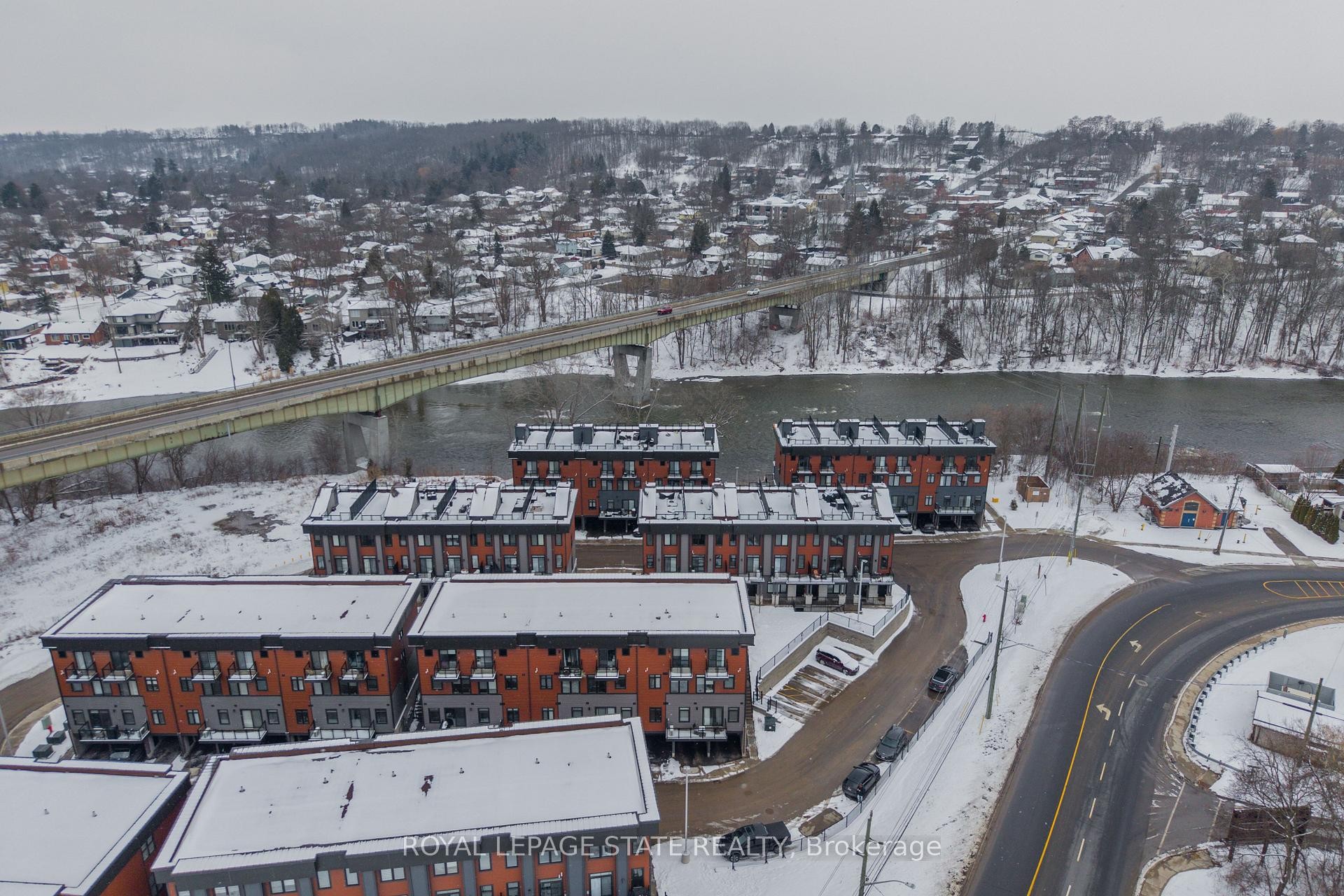 









2


Willow

Street, 38,
Brant,




ON
N3L 0K7

