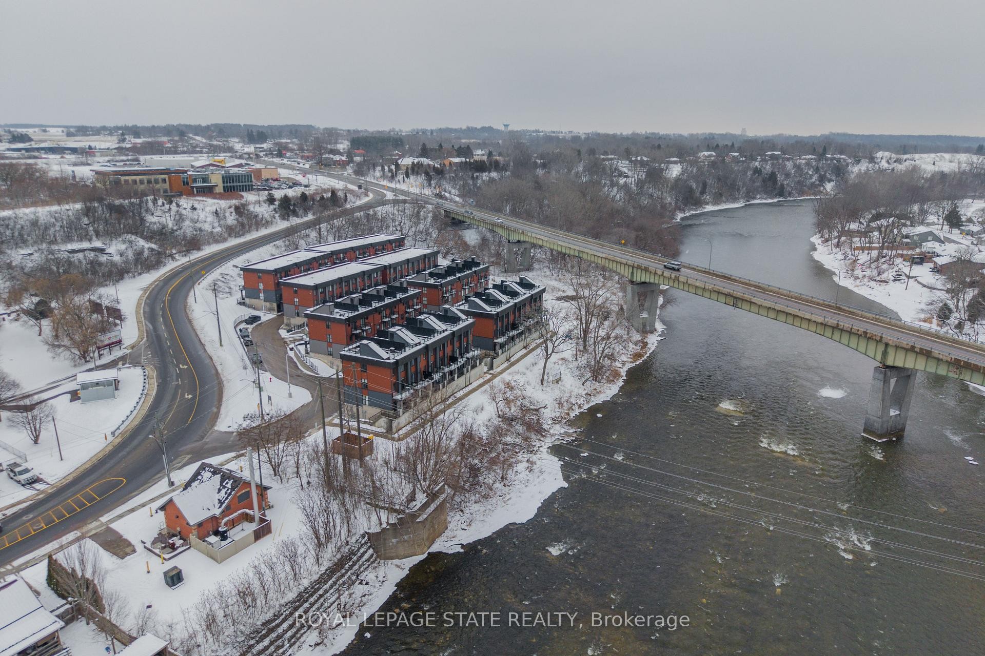 









2


Willow

Street, 38,
Brant,




ON
N3L 0K7

