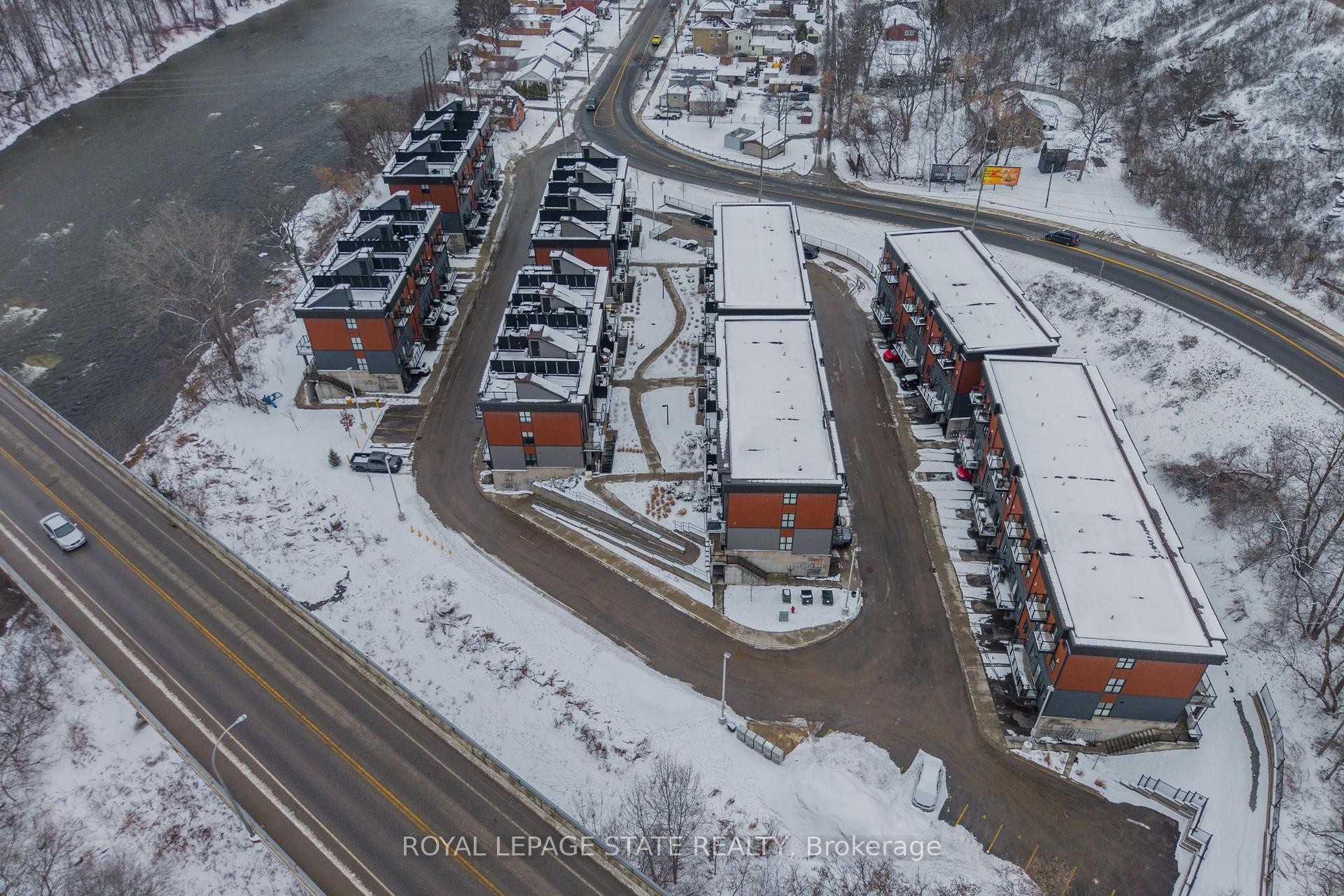 









2


Willow

Street, 38,
Brant,




ON
N3L 0K7

