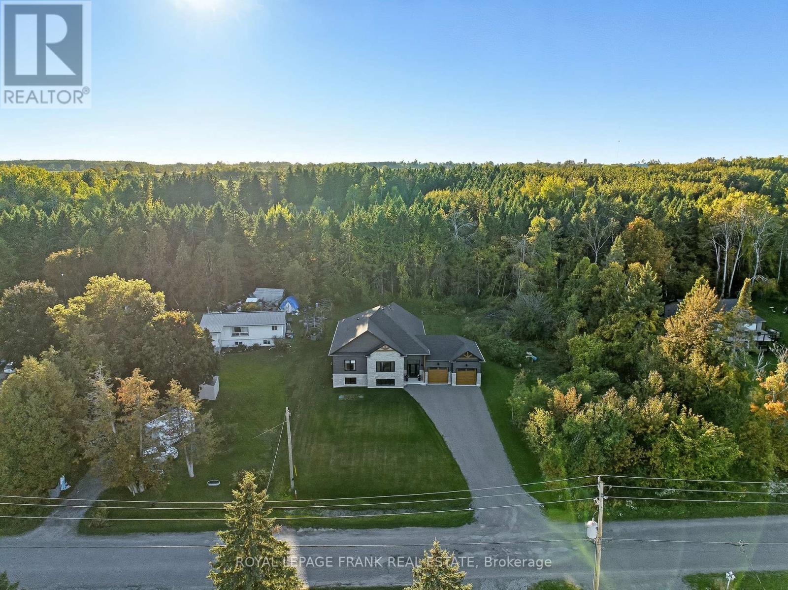 












362 CARNEGIE BEACH ROAD

,
Scugog (Port Perry),




Ontario
L9L1B6

