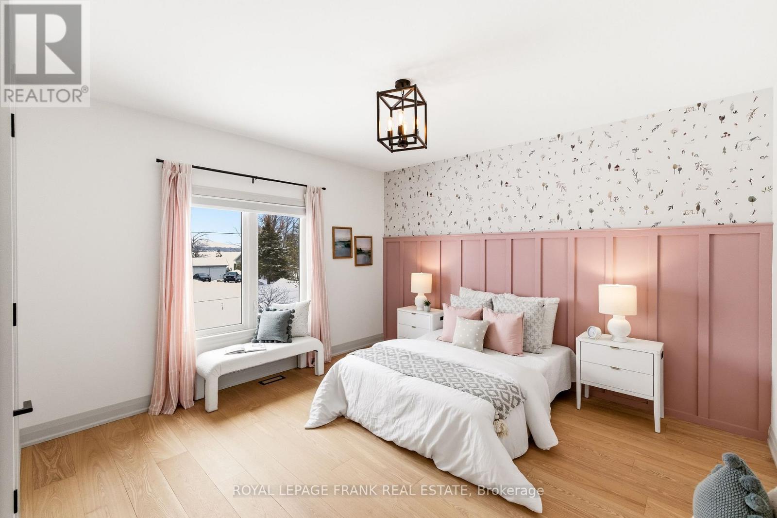 












362 CARNEGIE BEACH ROAD

,
Scugog (Port Perry),




Ontario
L9L1B6

