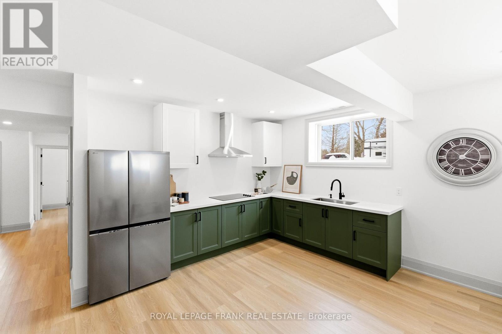 












362 CARNEGIE BEACH ROAD

,
Scugog (Port Perry),




Ontario
L9L1B6

