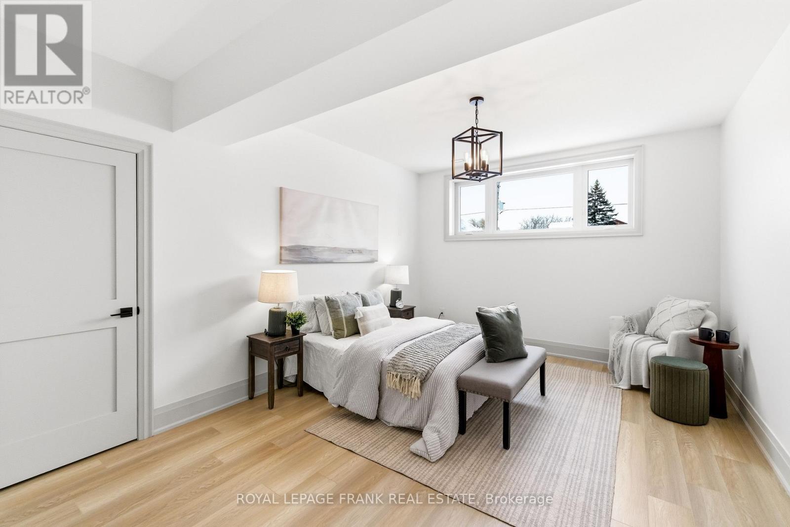 












362 CARNEGIE BEACH ROAD

,
Scugog (Port Perry),




Ontario
L9L1B6

