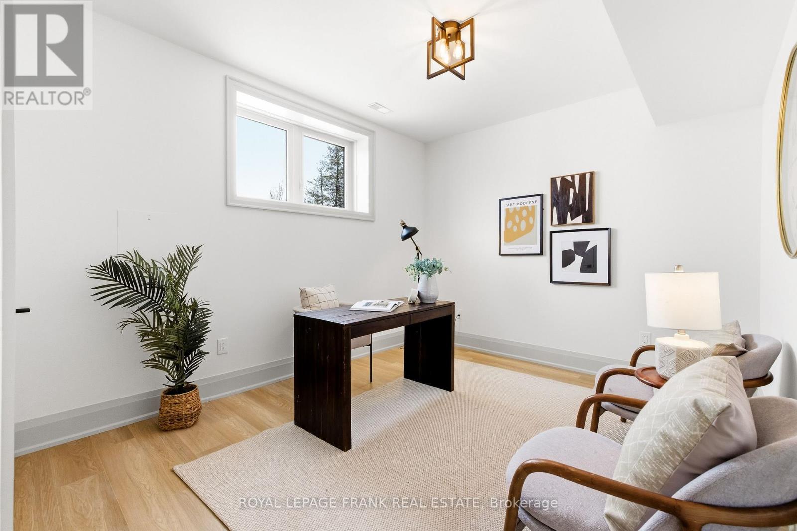 












362 CARNEGIE BEACH ROAD

,
Scugog (Port Perry),




Ontario
L9L1B6

