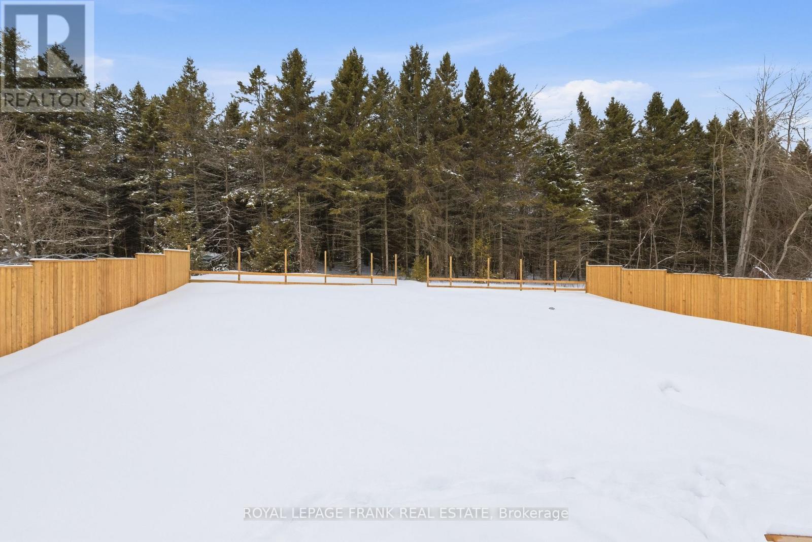 












362 CARNEGIE BEACH ROAD

,
Scugog (Port Perry),




Ontario
L9L1B6

